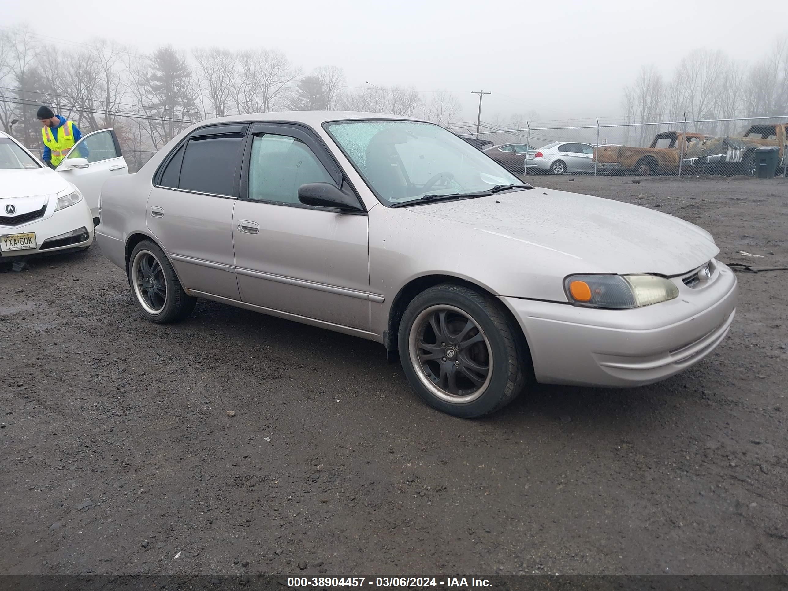 TOYOTA COROLLA 1998 2t1br18e2wc027882