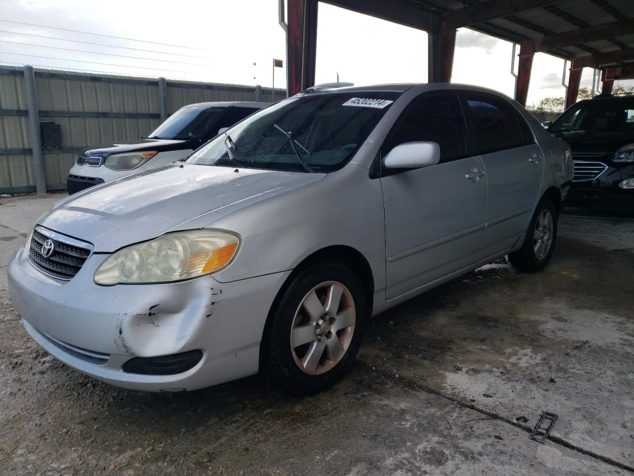 TOYOTA COROLLA 2005 2t1br30e05c437196