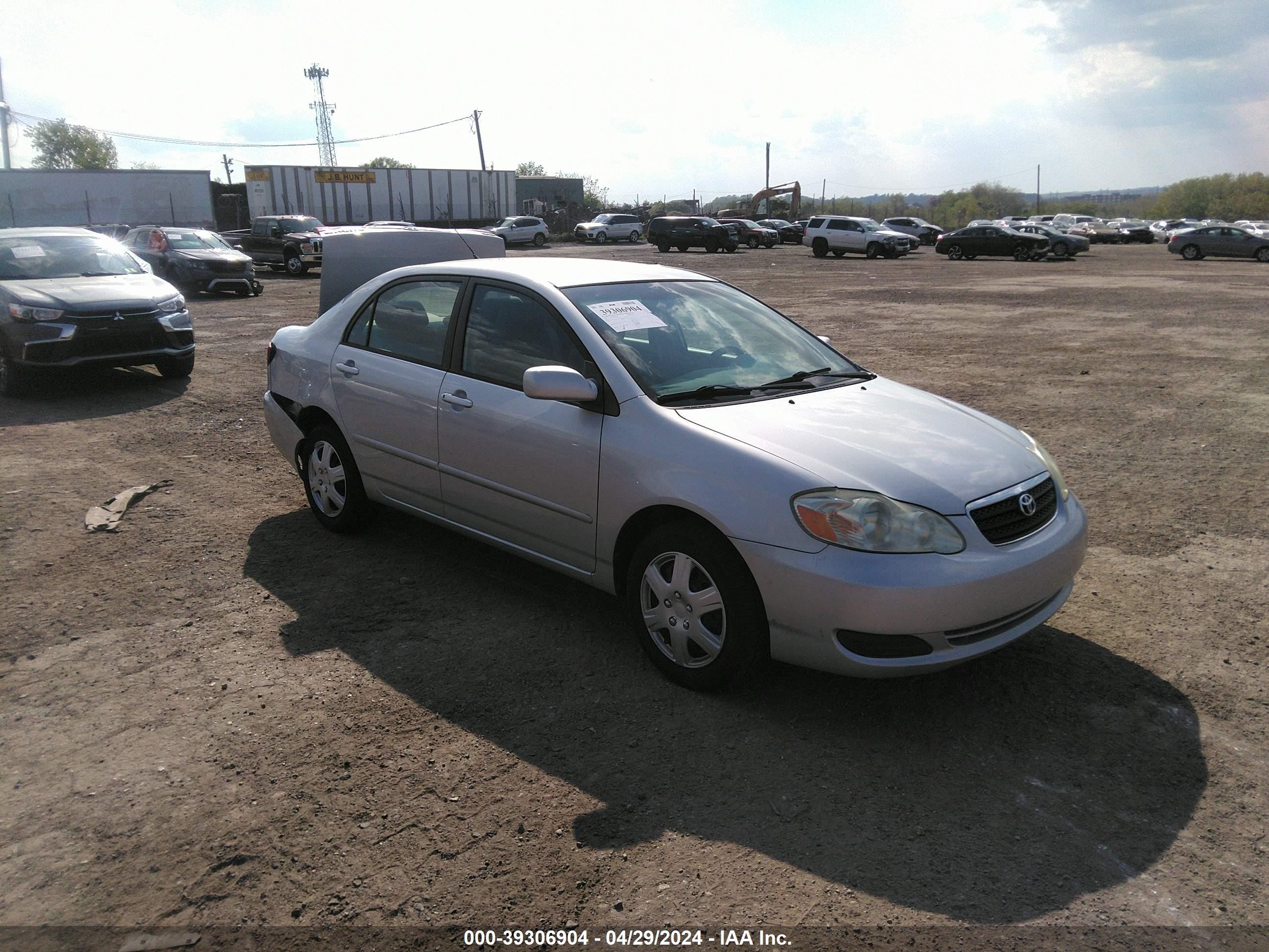 TOYOTA COROLLA 2005 2t1br30e35c481368