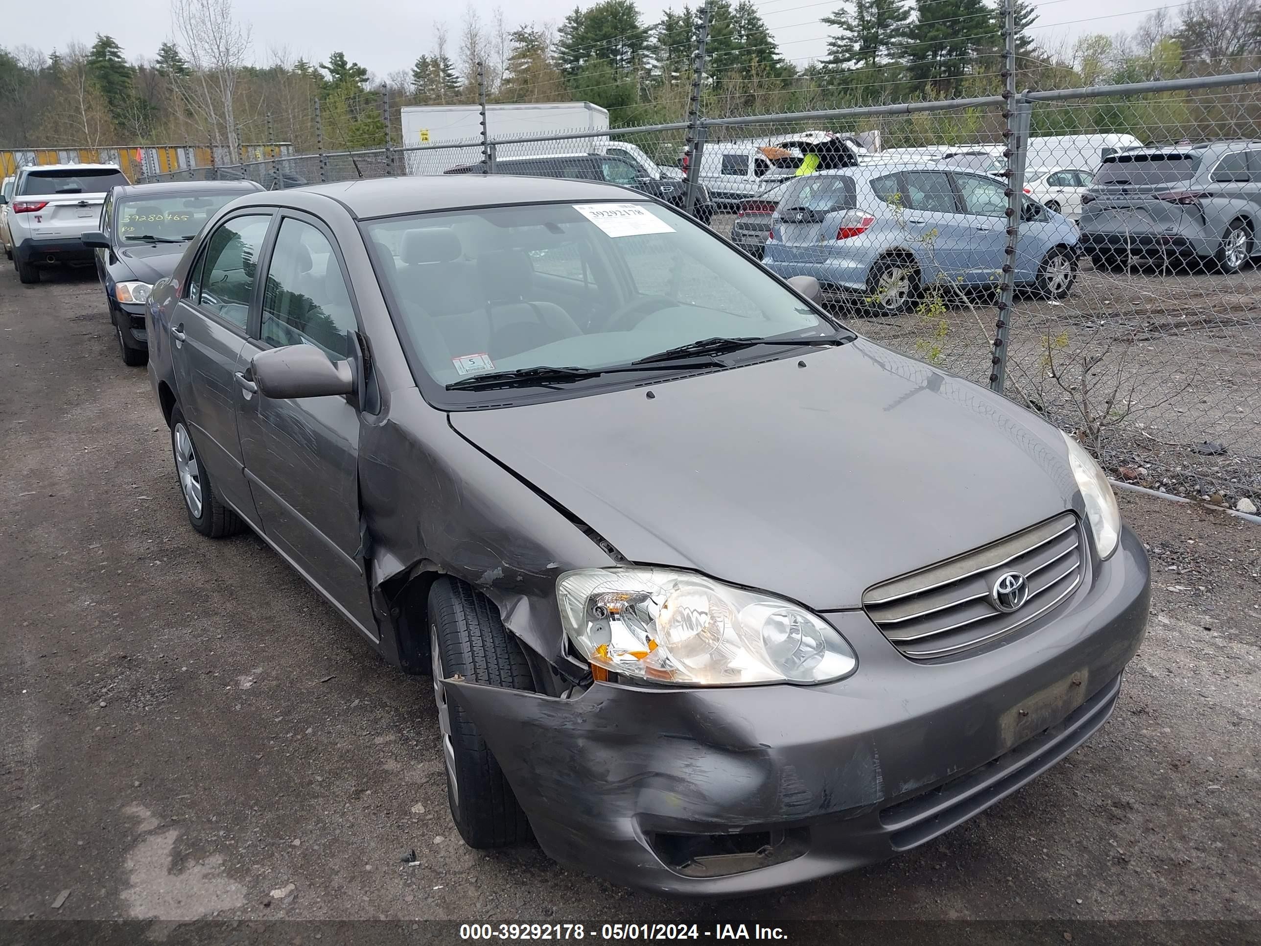 TOYOTA COROLLA 2004 2t1br32e04c311500