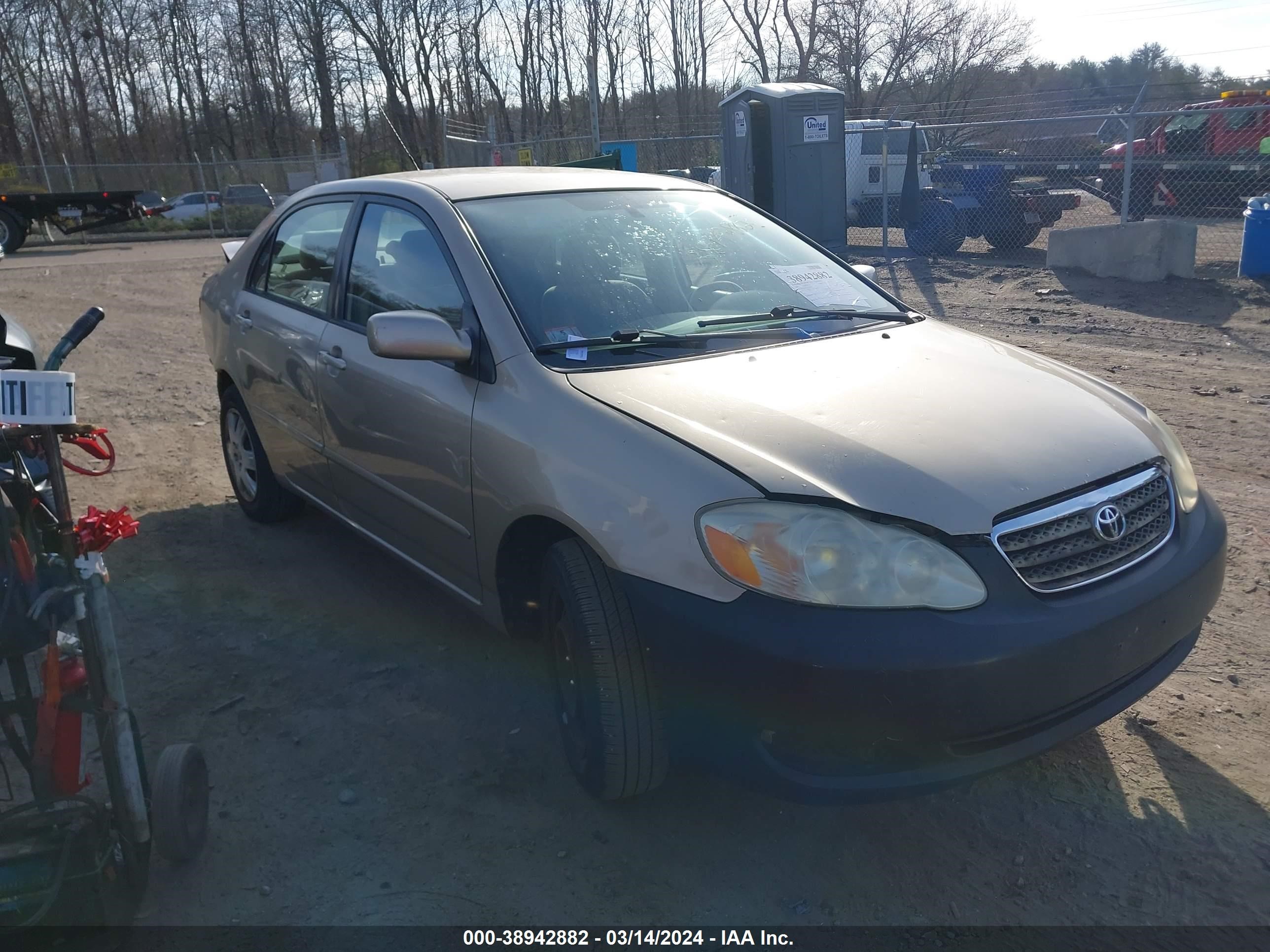 TOYOTA COROLLA 2005 2t1br32e05c470003