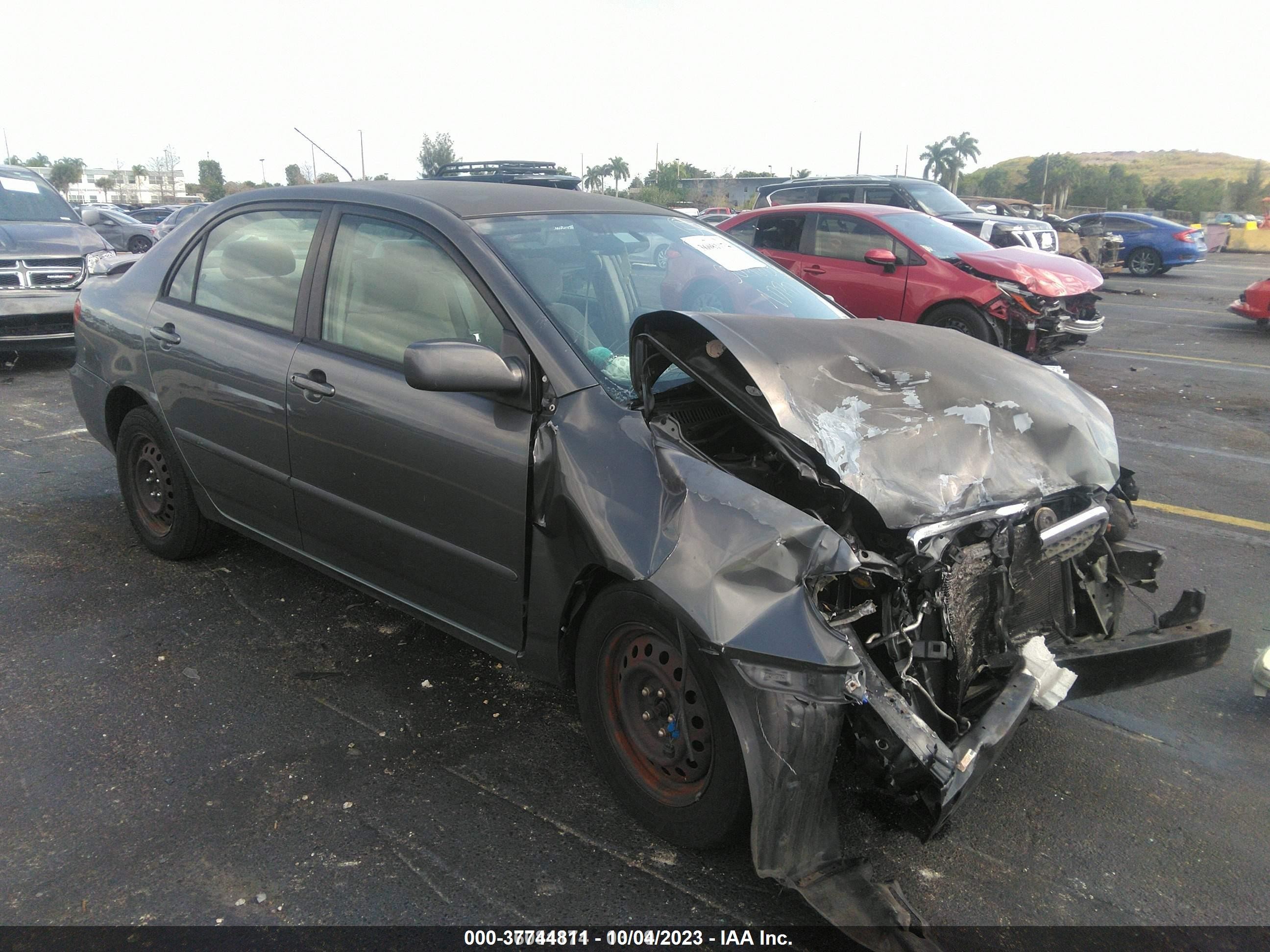 TOYOTA COROLLA 2007 2t1br32e07c744528