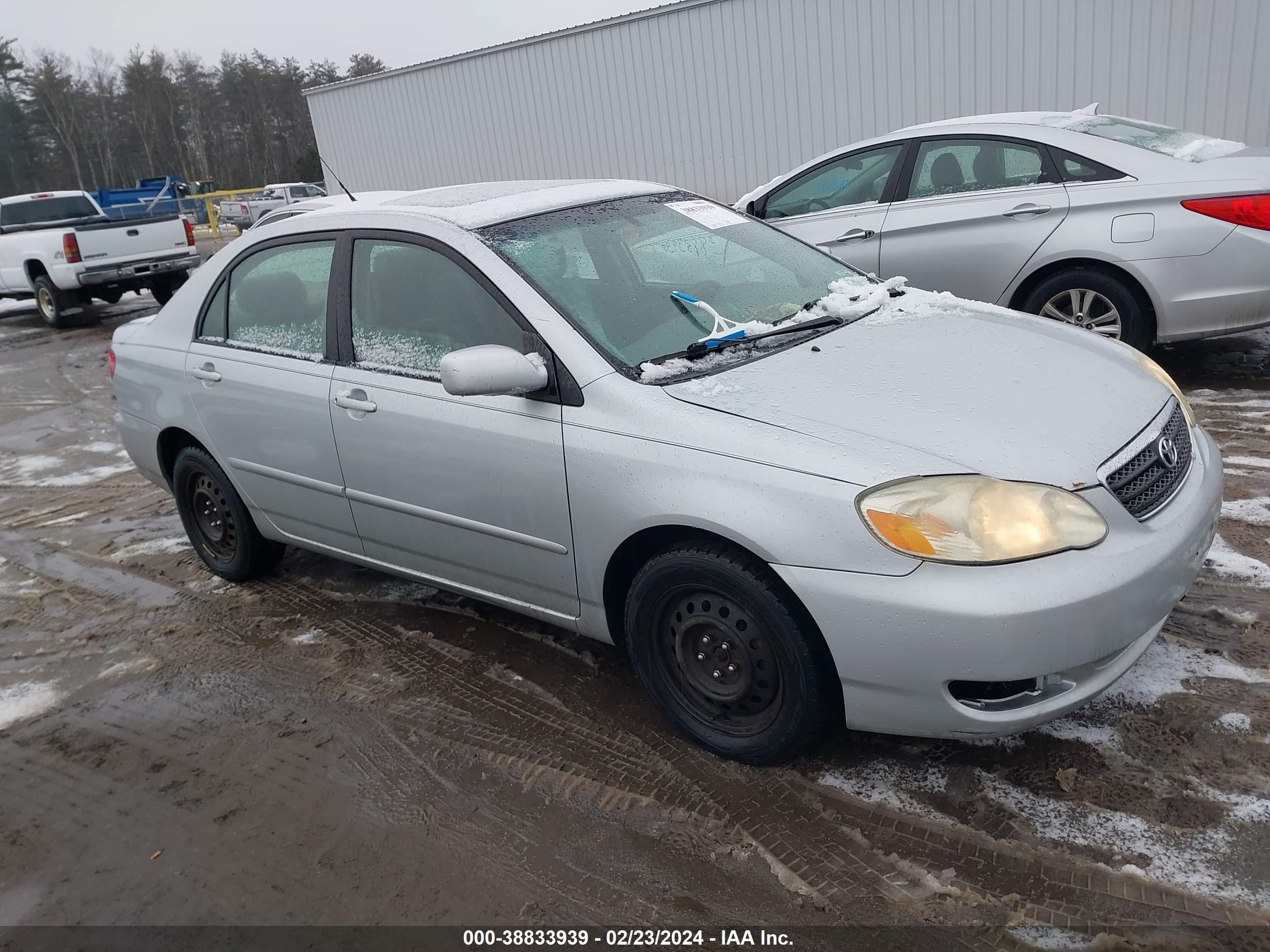 TOYOTA COROLLA 2006 2t1br32e26c579659