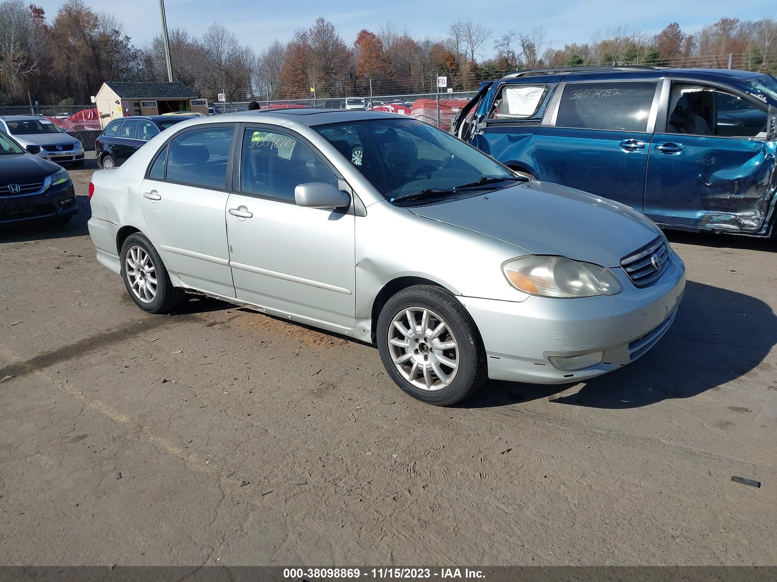 TOYOTA COROLLA 2004 2t1br32e44c182127