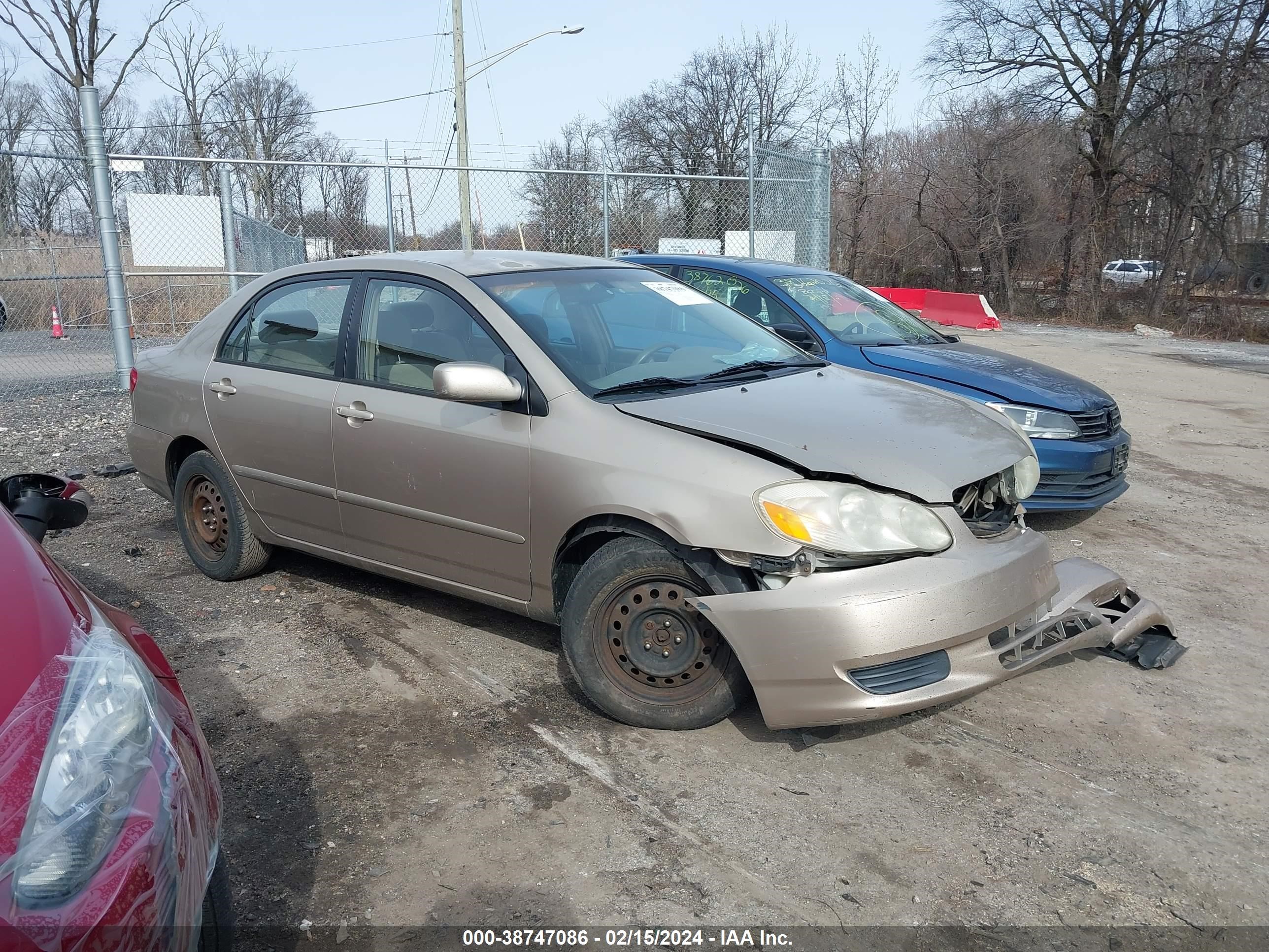 TOYOTA COROLLA 2004 2t1br32e44c252810