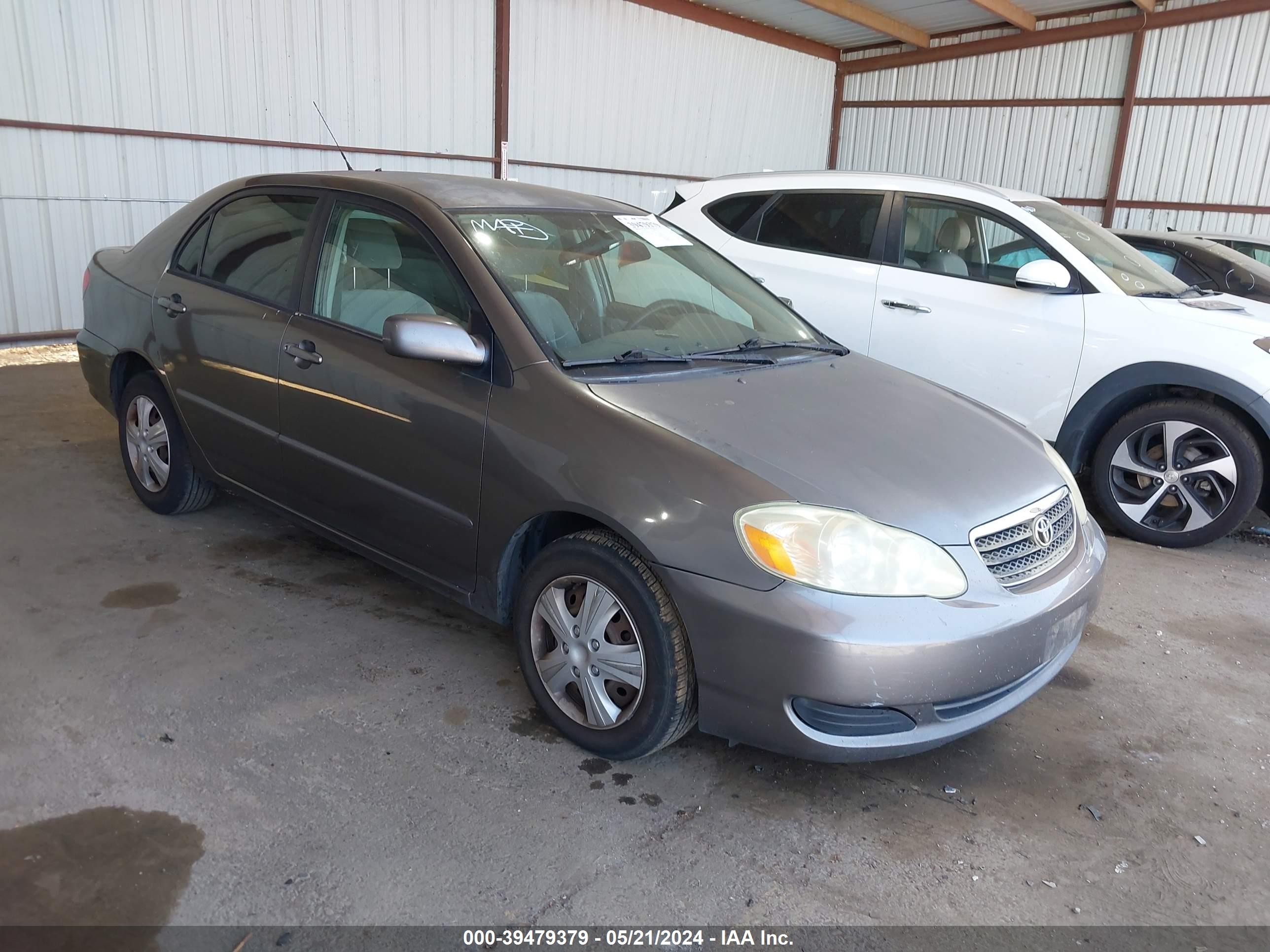 TOYOTA COROLLA 2005 2t1br32e45c441703