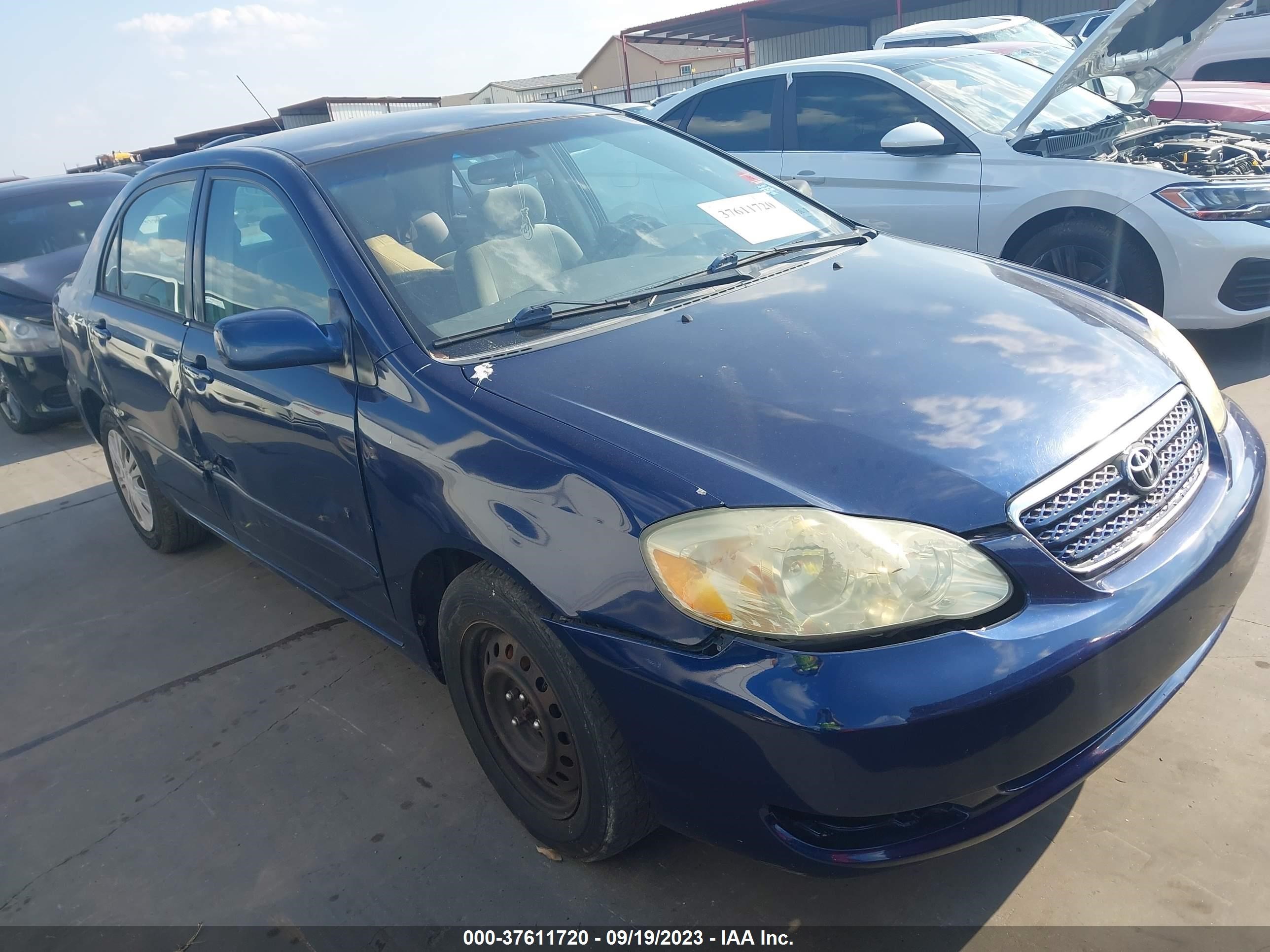 TOYOTA COROLLA 2005 2t1br32e45c484728