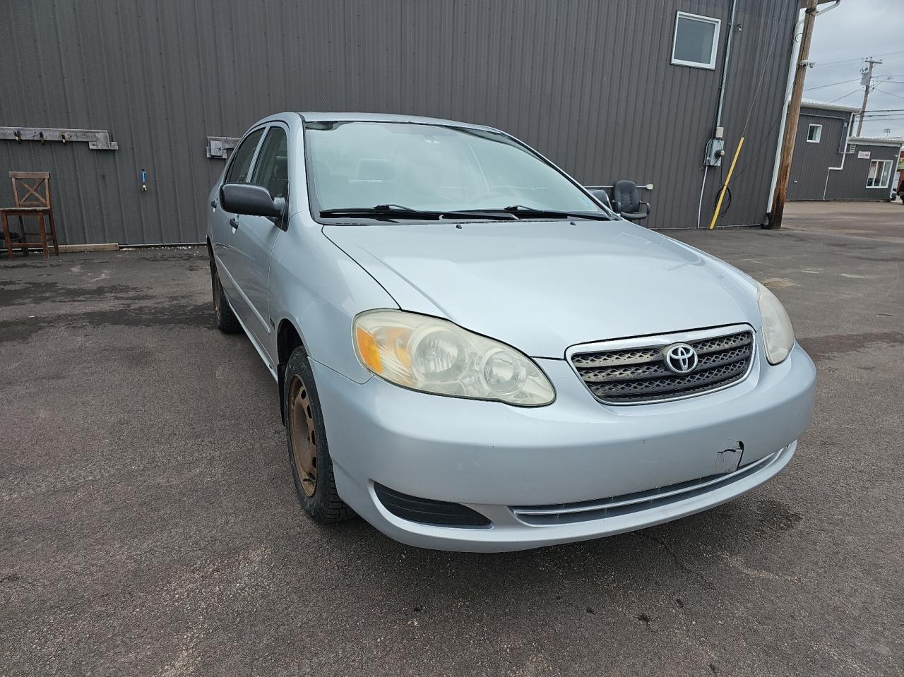 TOYOTA COROLLA 2005 2t1br32e55c909745