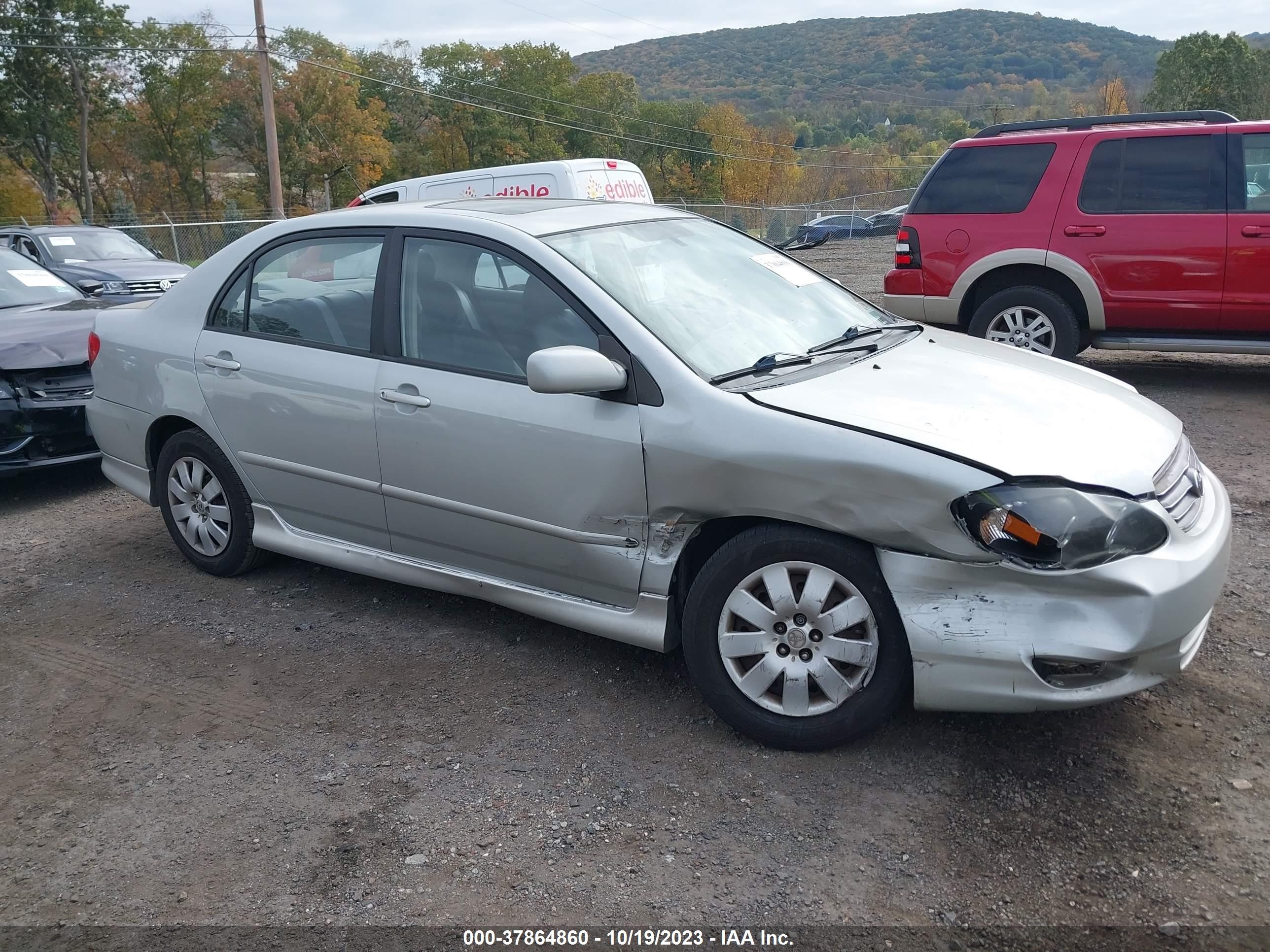 TOYOTA COROLLA 2004 2t1br32e74c284456