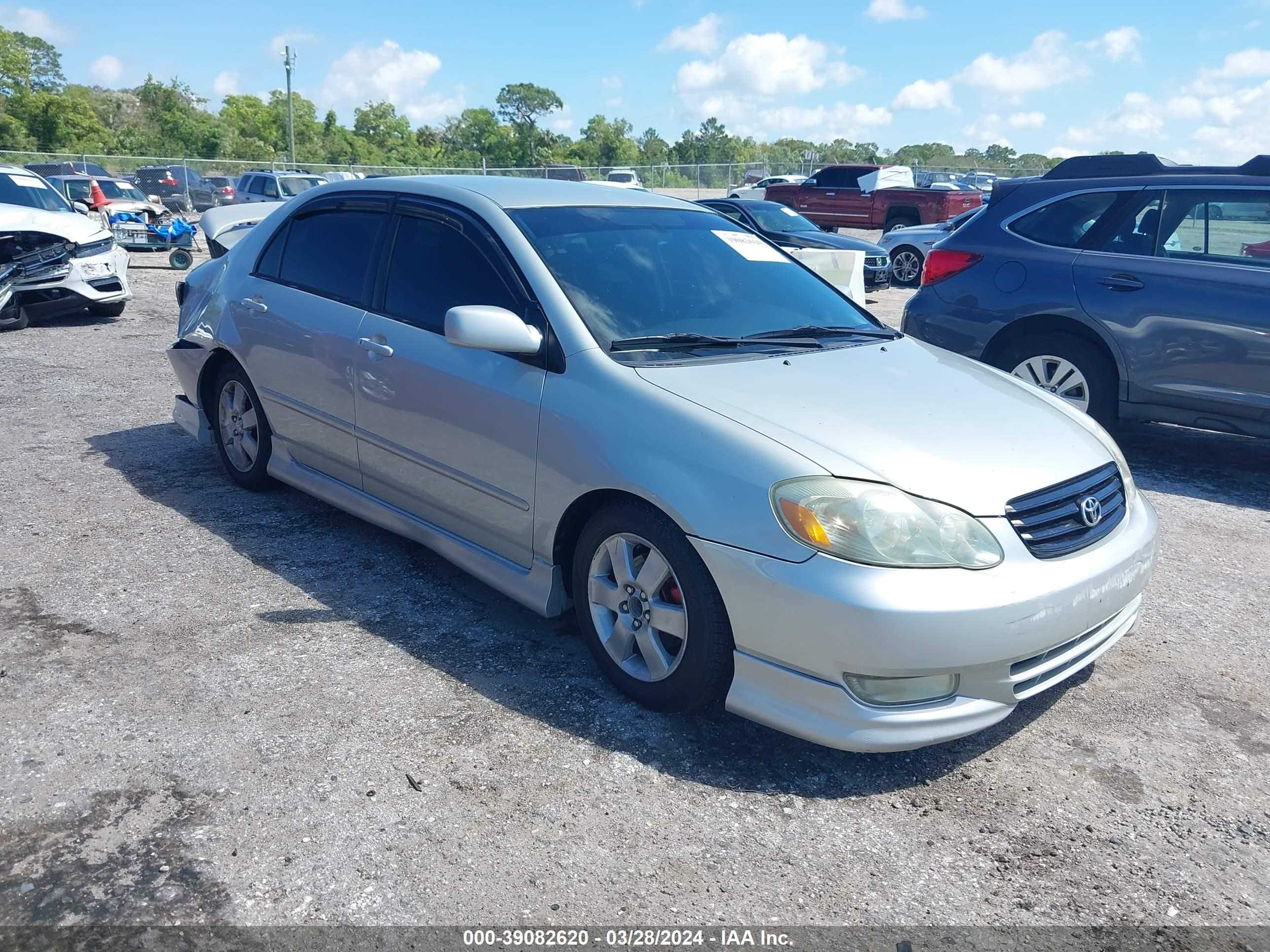 TOYOTA COROLLA 2003 2t1br32e83c025120