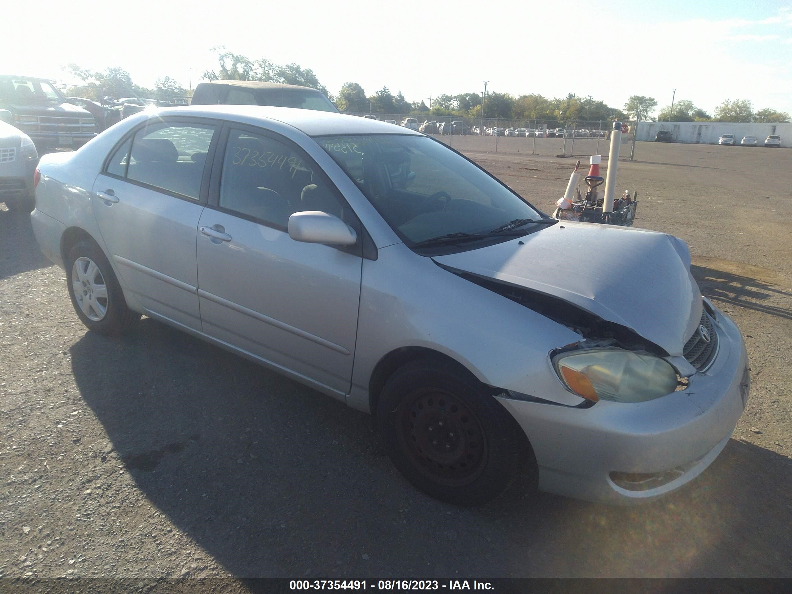 TOYOTA COROLLA 2005 2t1br32e85c552271