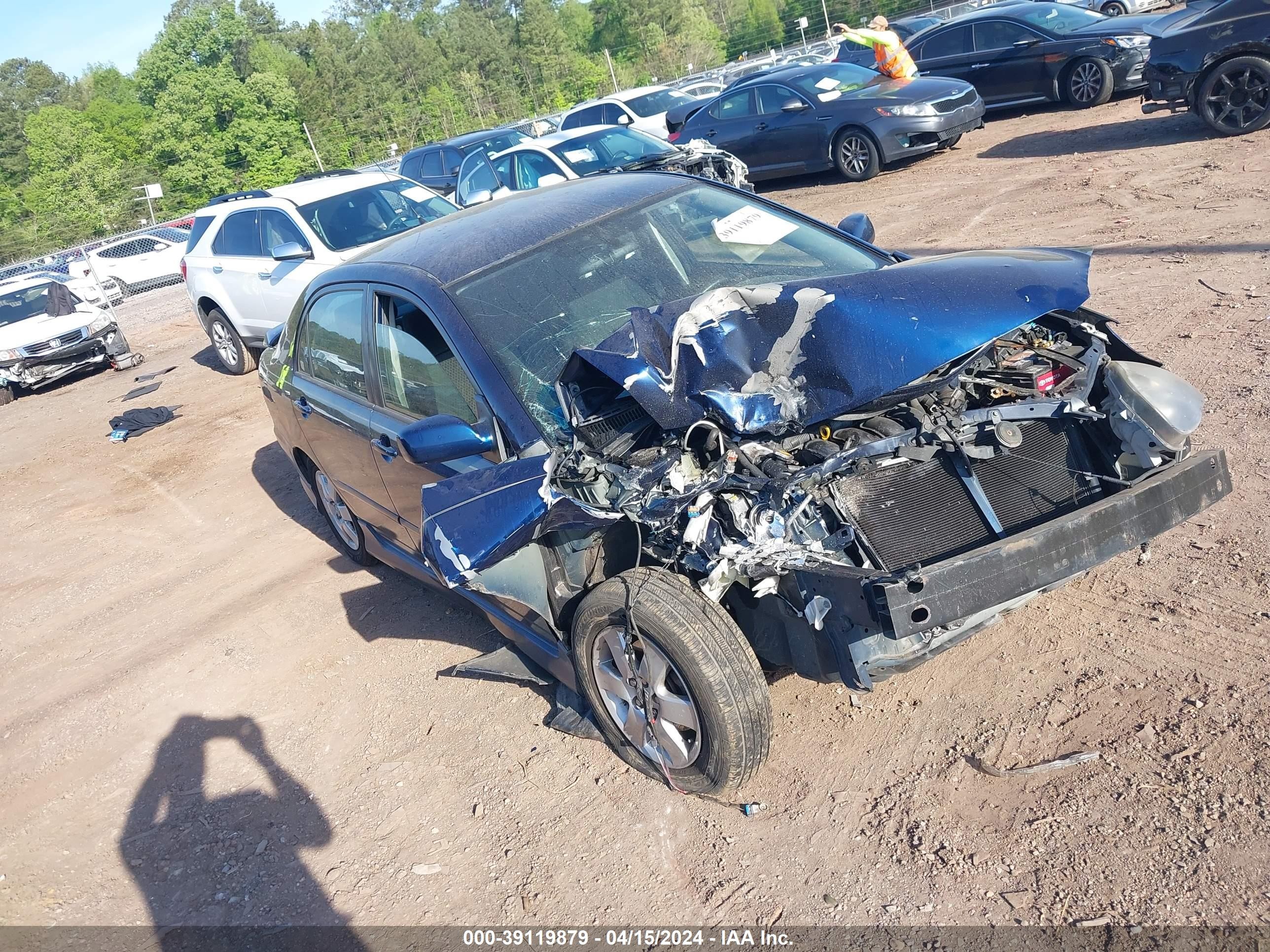 TOYOTA COROLLA 2006 2t1br32e86c659306