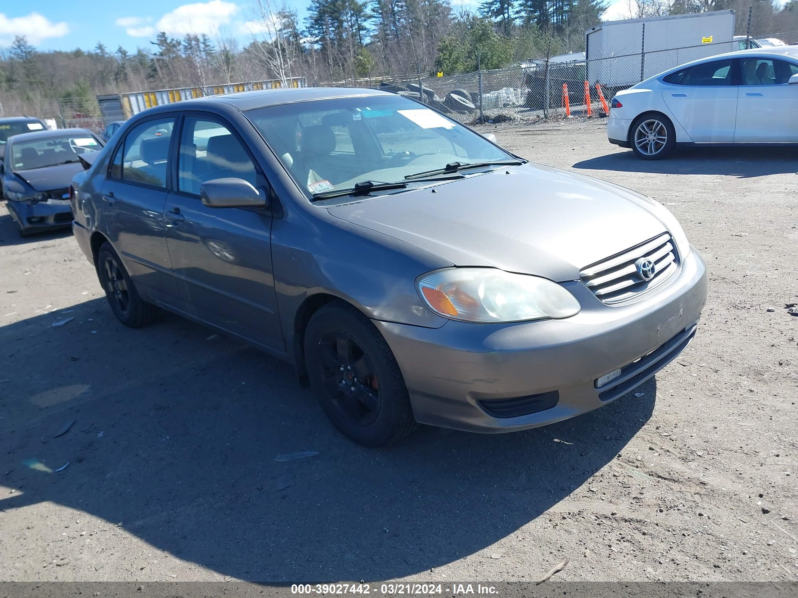 TOYOTA COROLLA 2003 2t1br38e33c043189