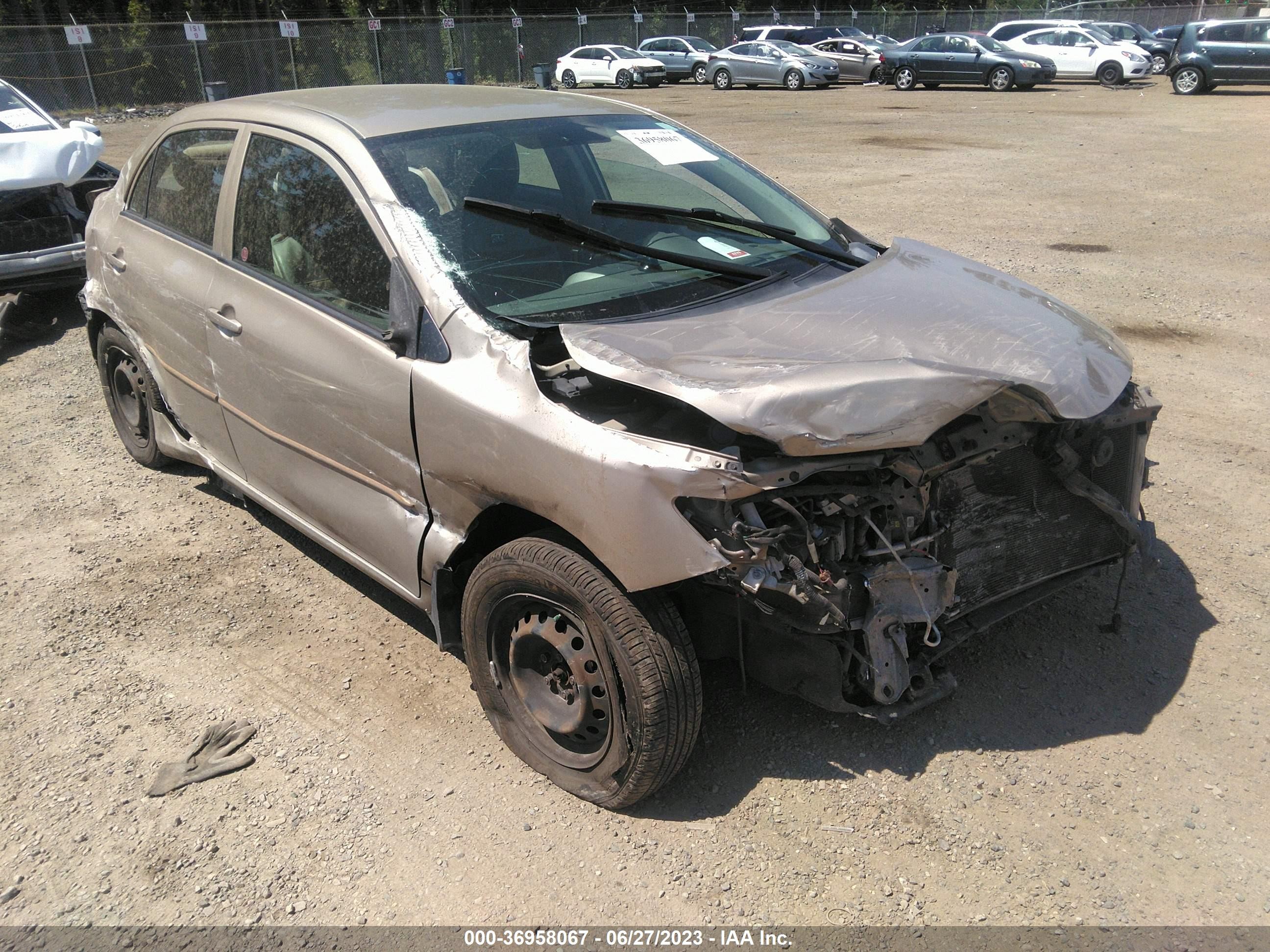 TOYOTA COROLLA 2009 2t1bu40e29c125889