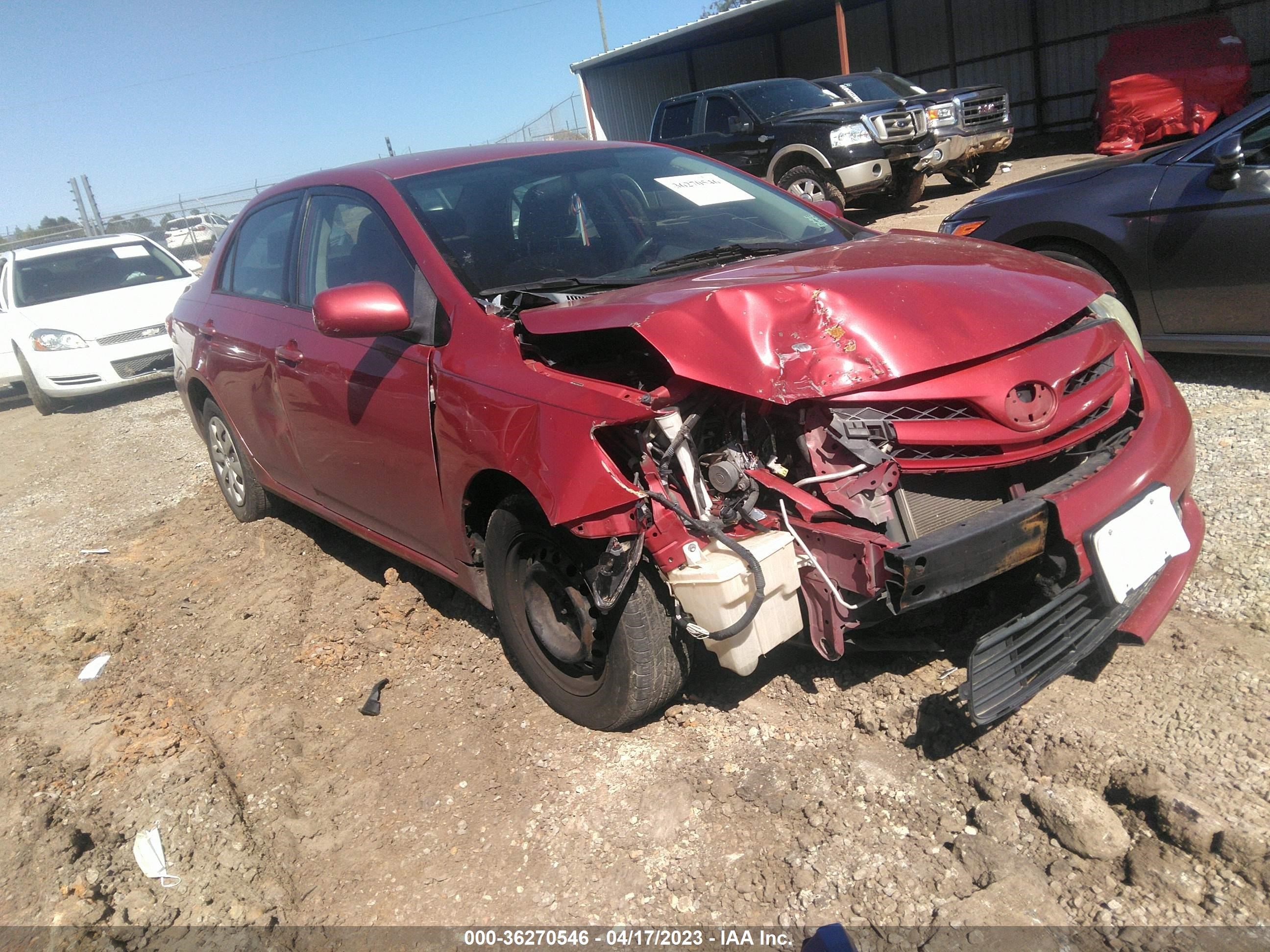 TOYOTA COROLLA 2011 2t1bu4ee0bc646334