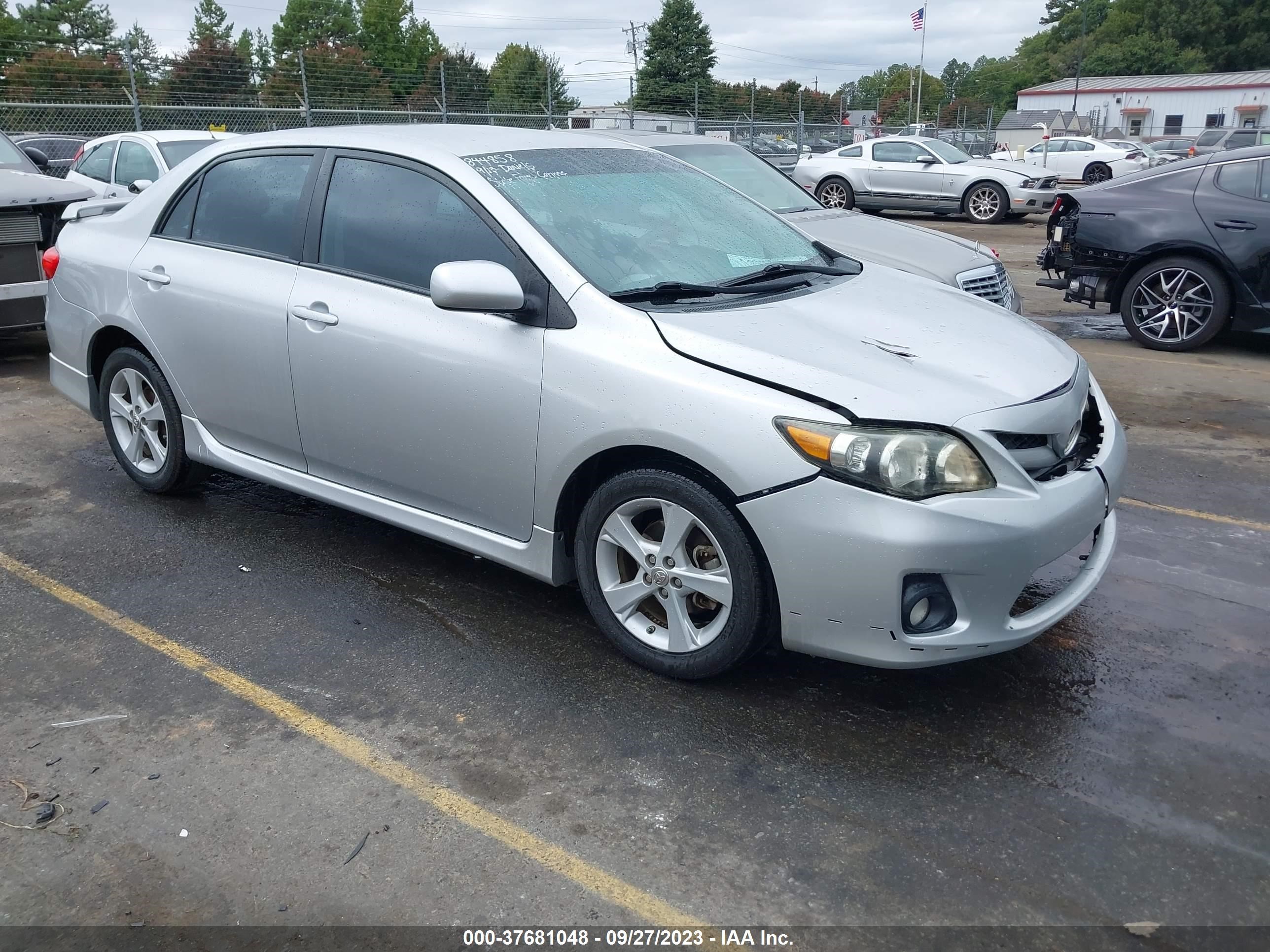 TOYOTA COROLLA 2012 2t1bu4ee0cc861200