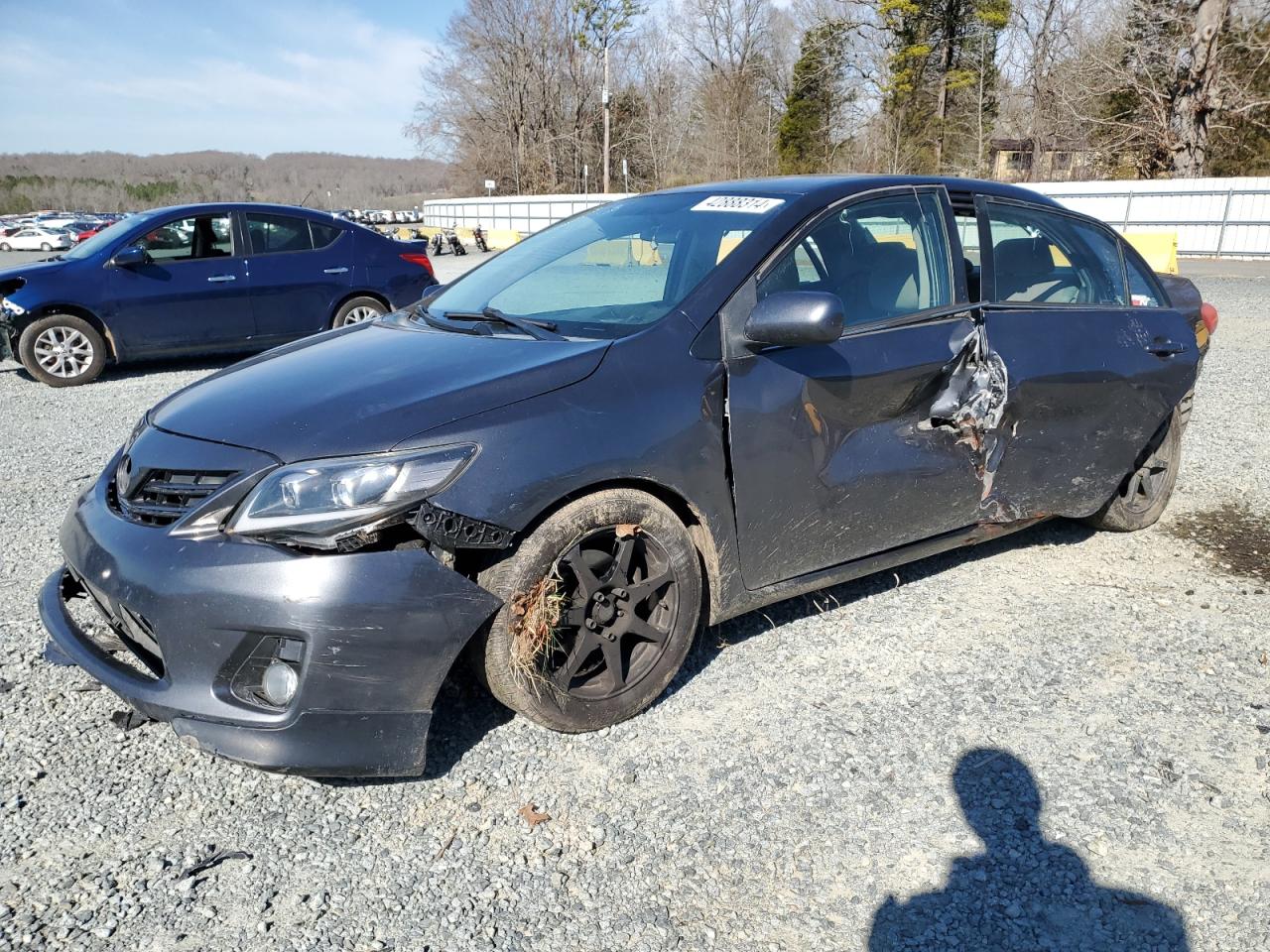 TOYOTA COROLLA 2013 2t1bu4ee0dc002951