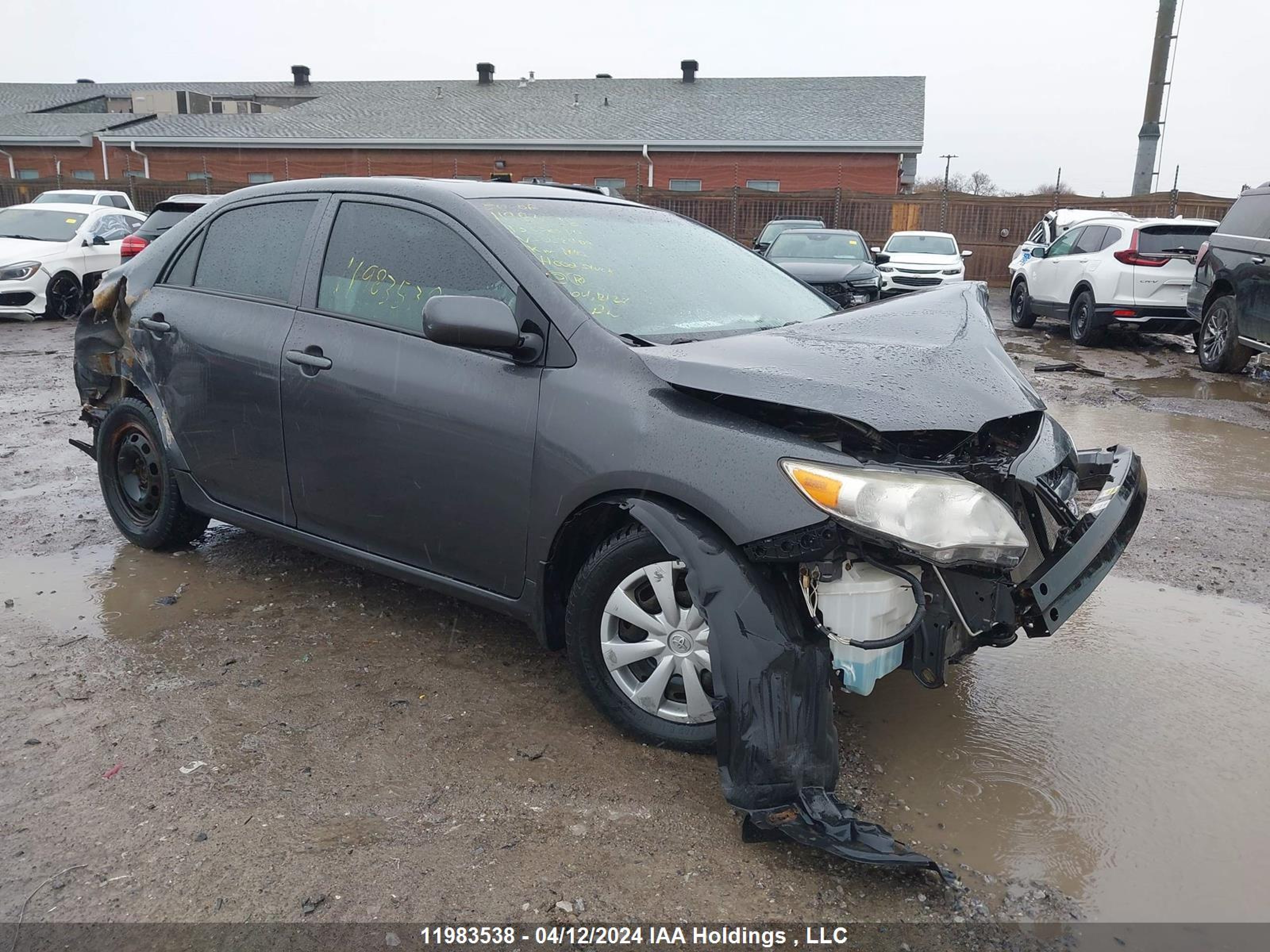 TOYOTA COROLLA 2013 2t1bu4ee0dc052409