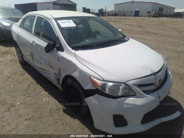 TOYOTA COROLLA 2013 2t1bu4ee0dc126136