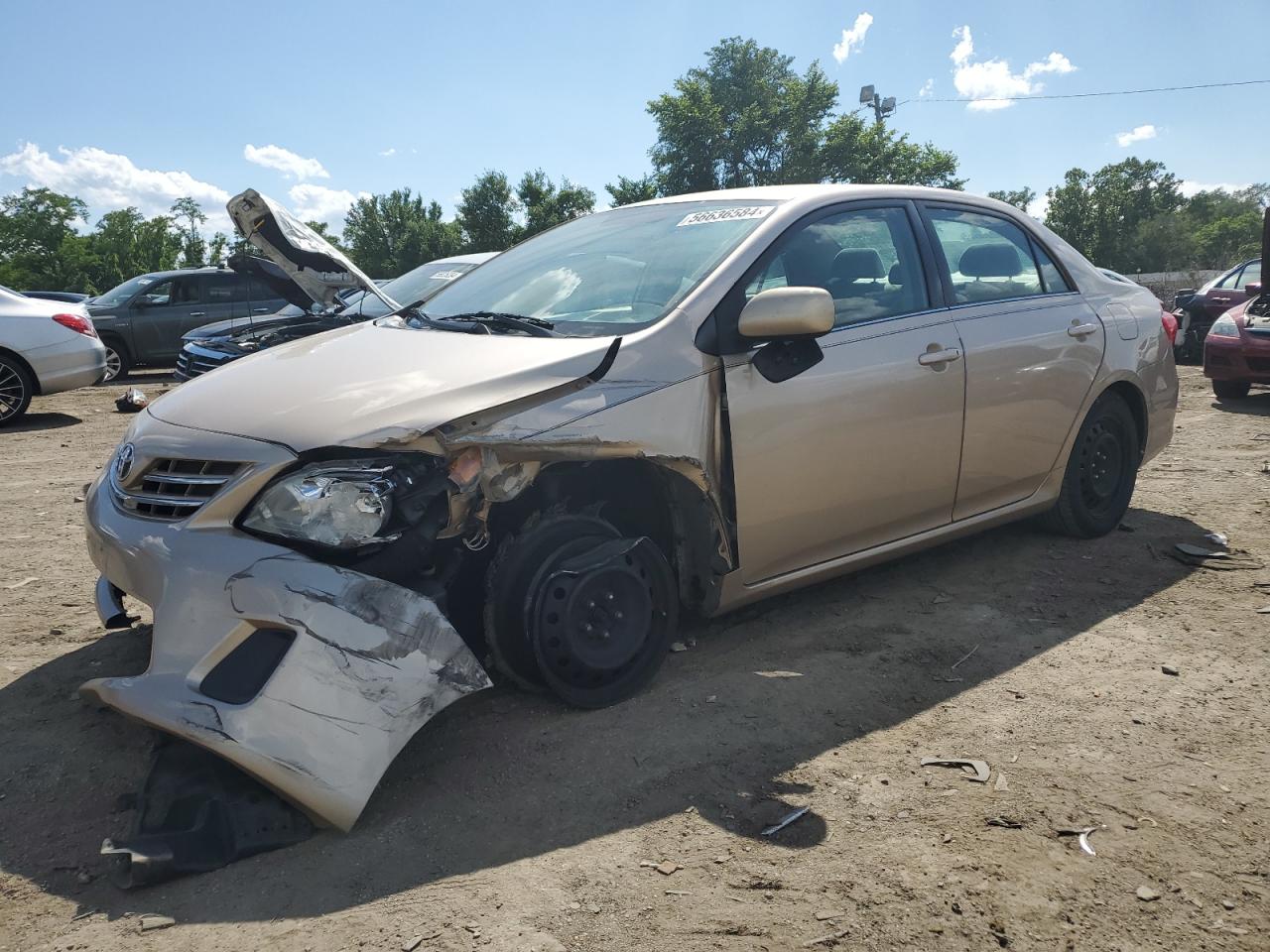 TOYOTA COROLLA 2013 2t1bu4ee0dc975618