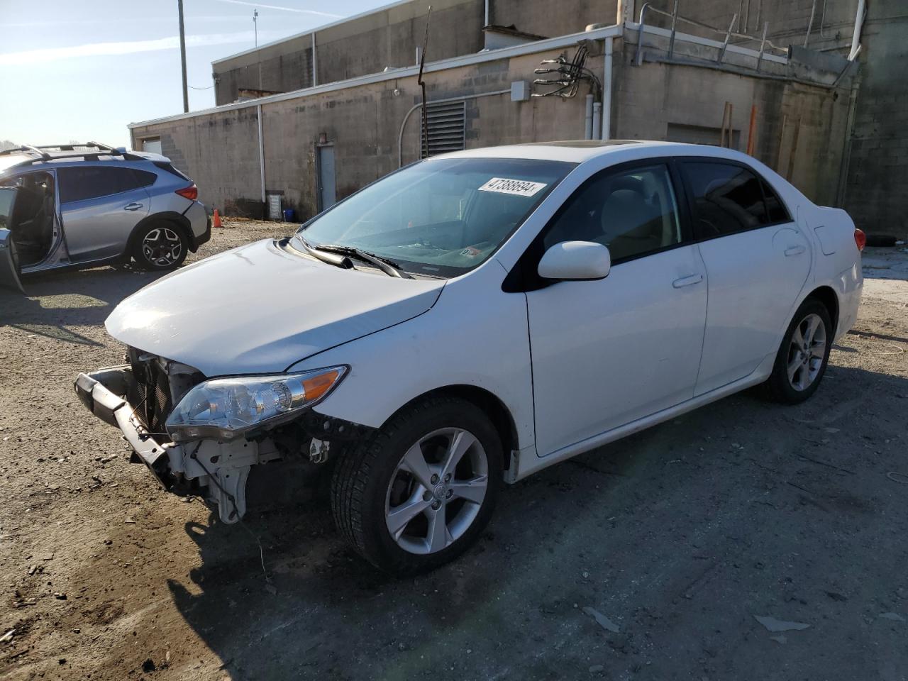 TOYOTA COROLLA 2011 2t1bu4ee1bc633687