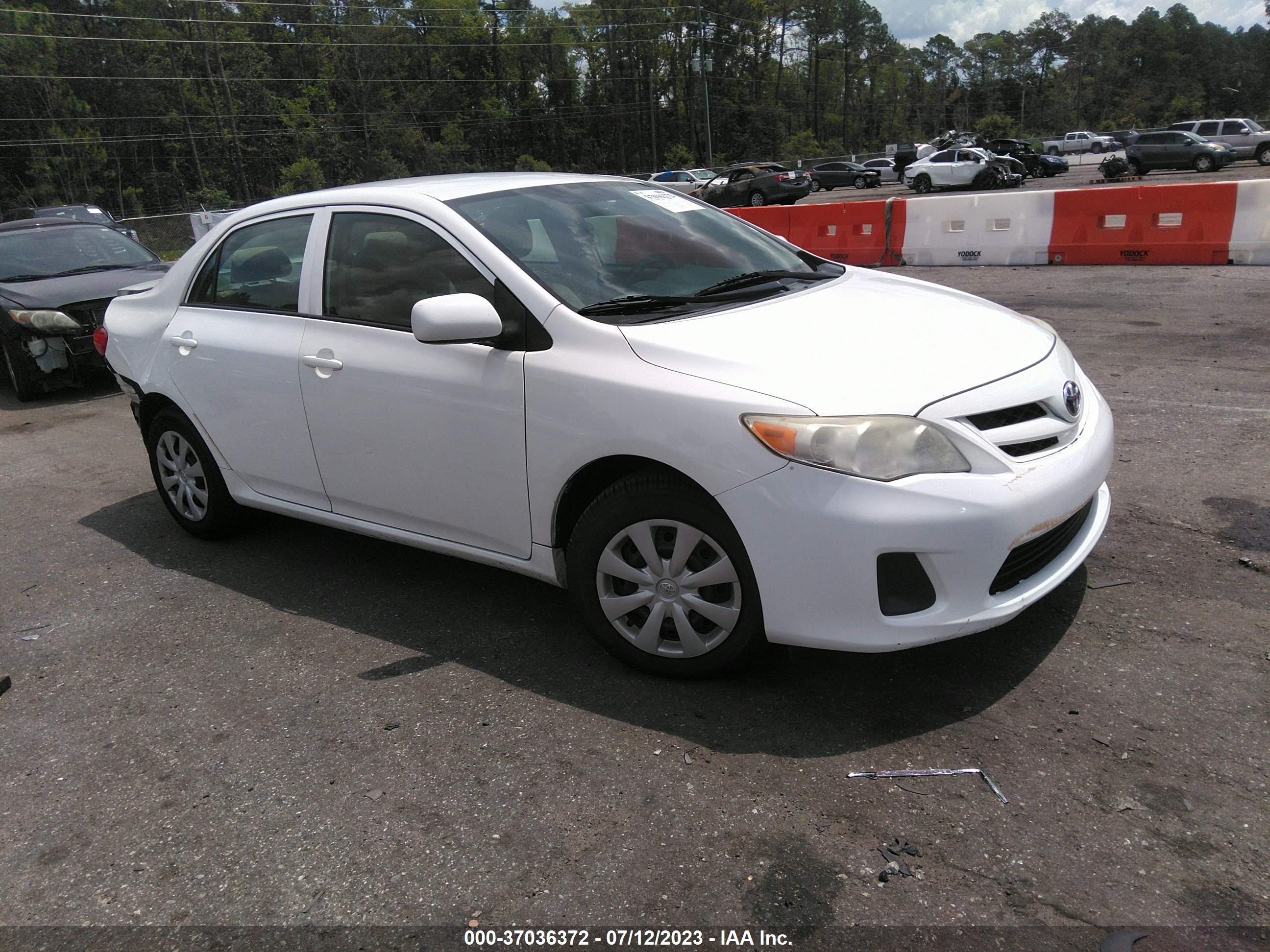 TOYOTA COROLLA 2012 2t1bu4ee1cc777905