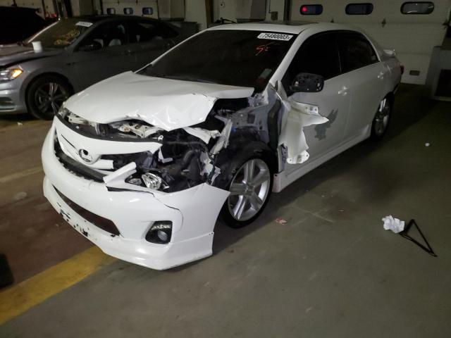 TOYOTA COROLLA 2013 2t1bu4ee1dc032136