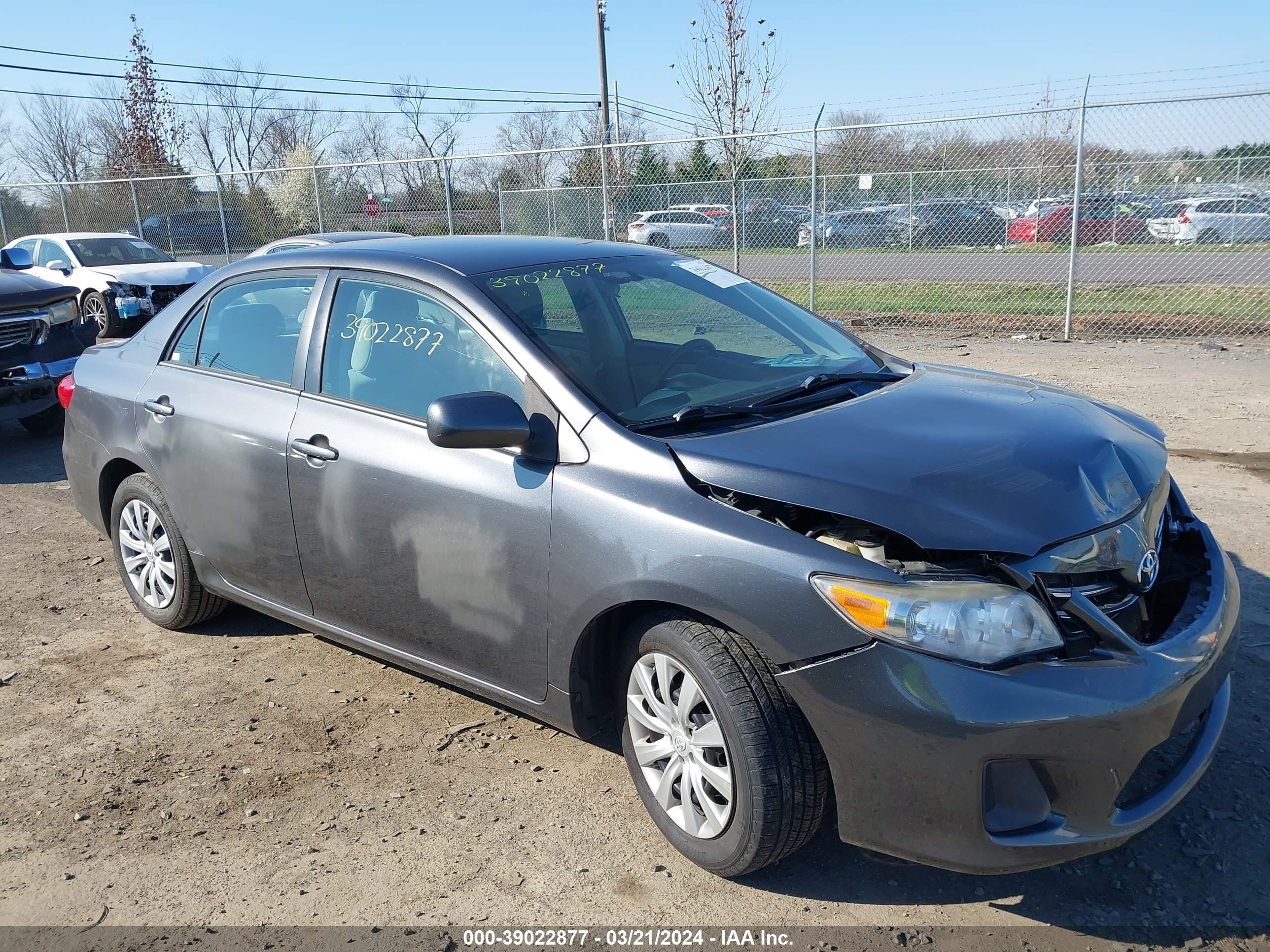 TOYOTA COROLLA 2013 2t1bu4ee1dc060390