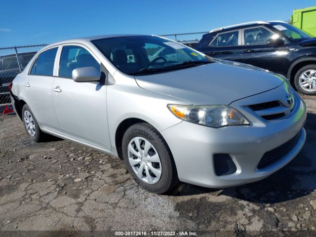 TOYOTA COROLLA 2013 2t1bu4ee1dc960870