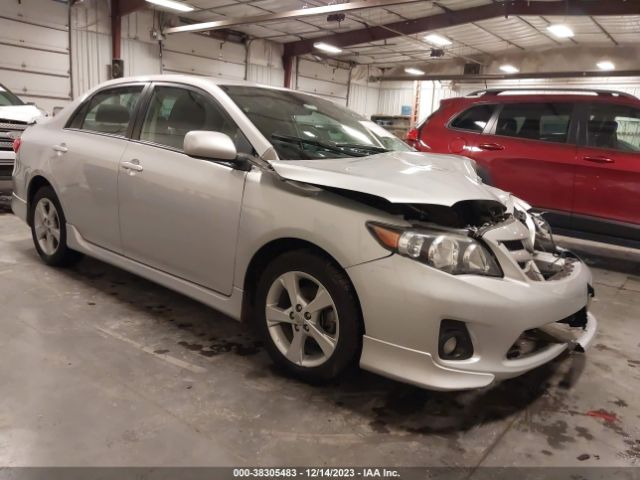 TOYOTA COROLLA 2013 2t1bu4ee1dc975014