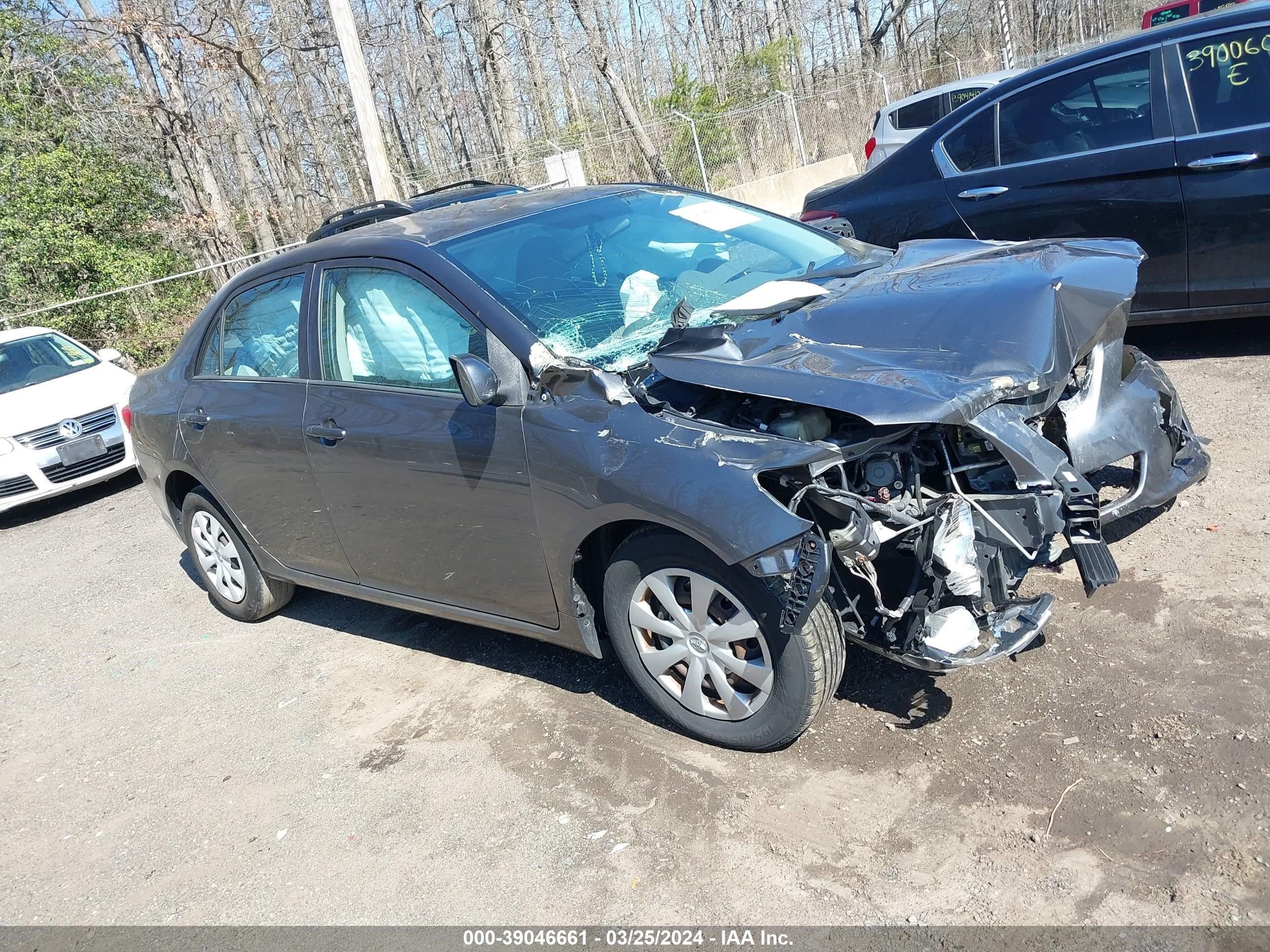 TOYOTA COROLLA 2010 2t1bu4ee2ac405454