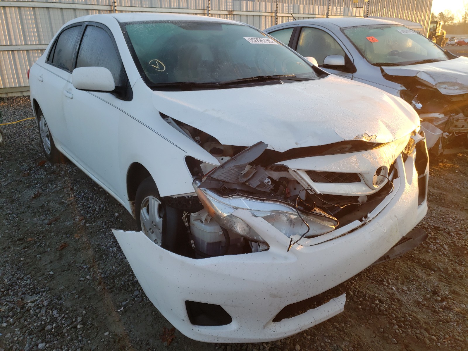 TOYOTA COROLLA BA 2011 2t1bu4ee2bc557199