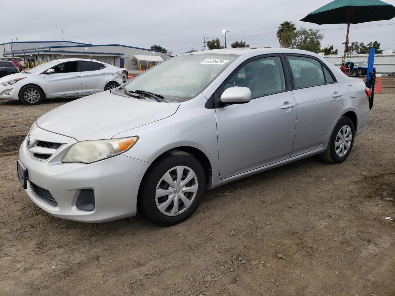 TOYOTA COROLLA 2011 2t1bu4ee2bc567716