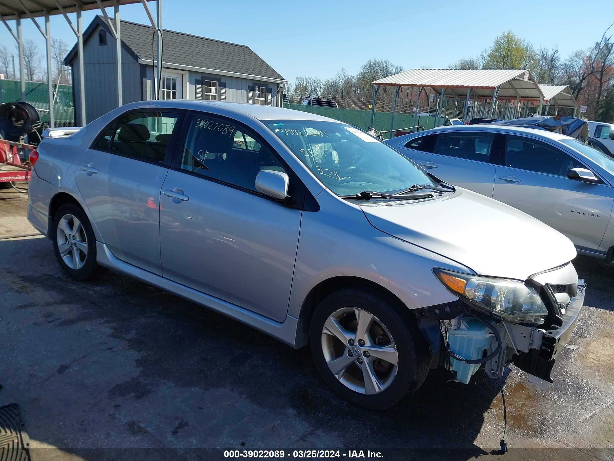 TOYOTA COROLLA 2011 2t1bu4ee2bc594365