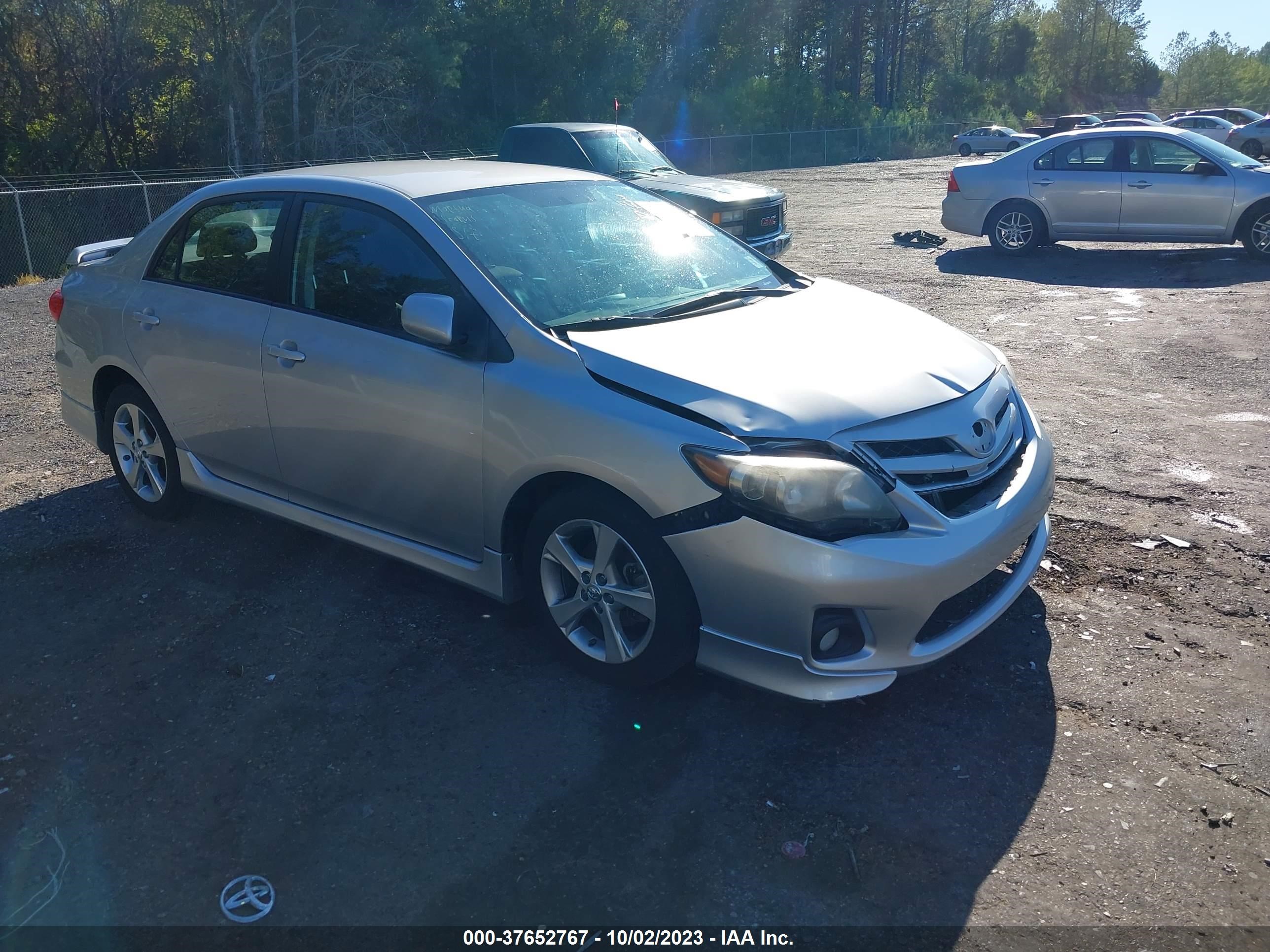 TOYOTA COROLLA 2011 2t1bu4ee2bc616171