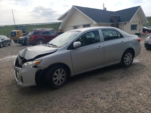 TOYOTA COROLLA 2013 2t1bu4ee2dc098582