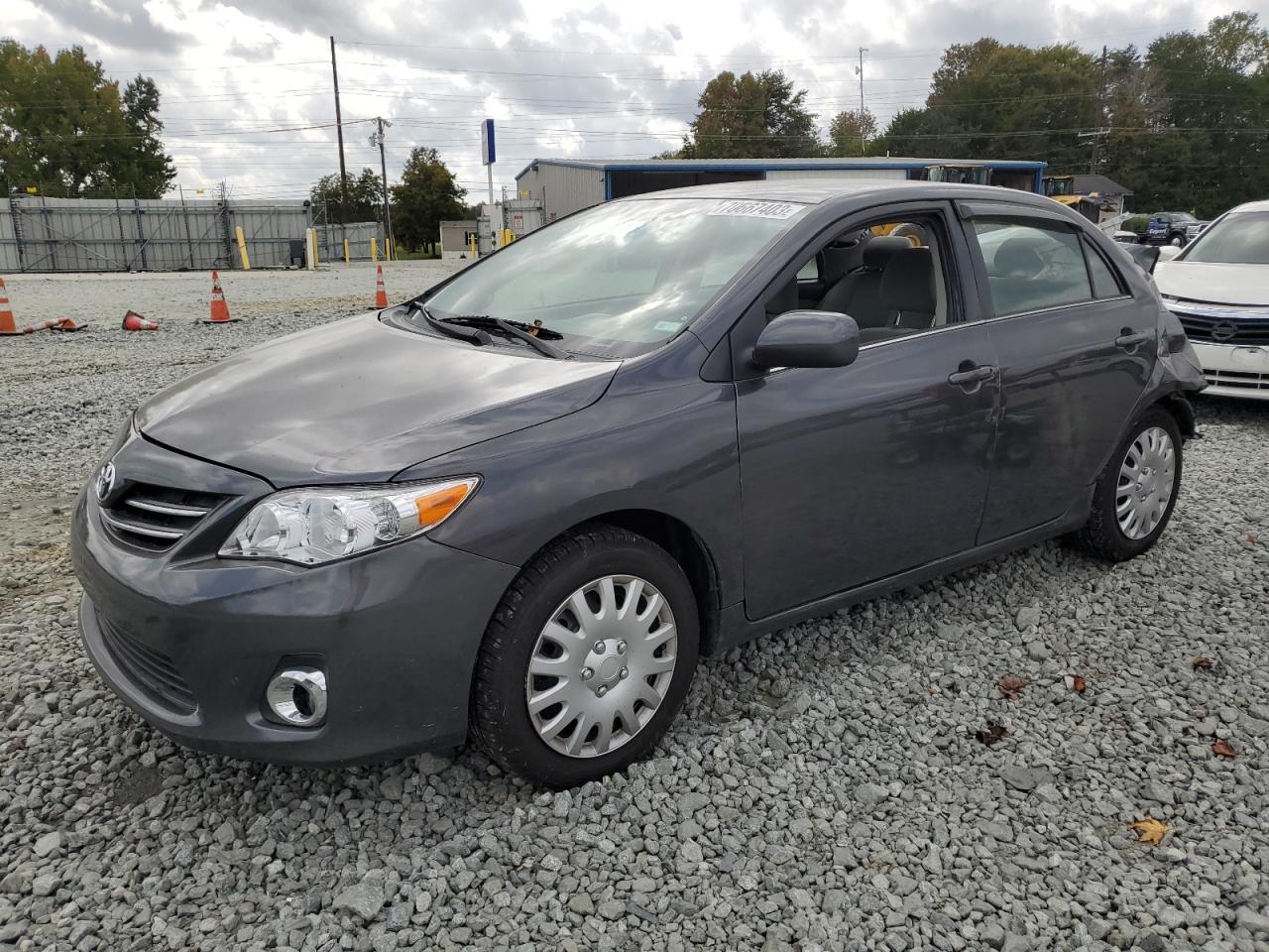 TOYOTA COROLLA 2013 2t1bu4ee2dc924346