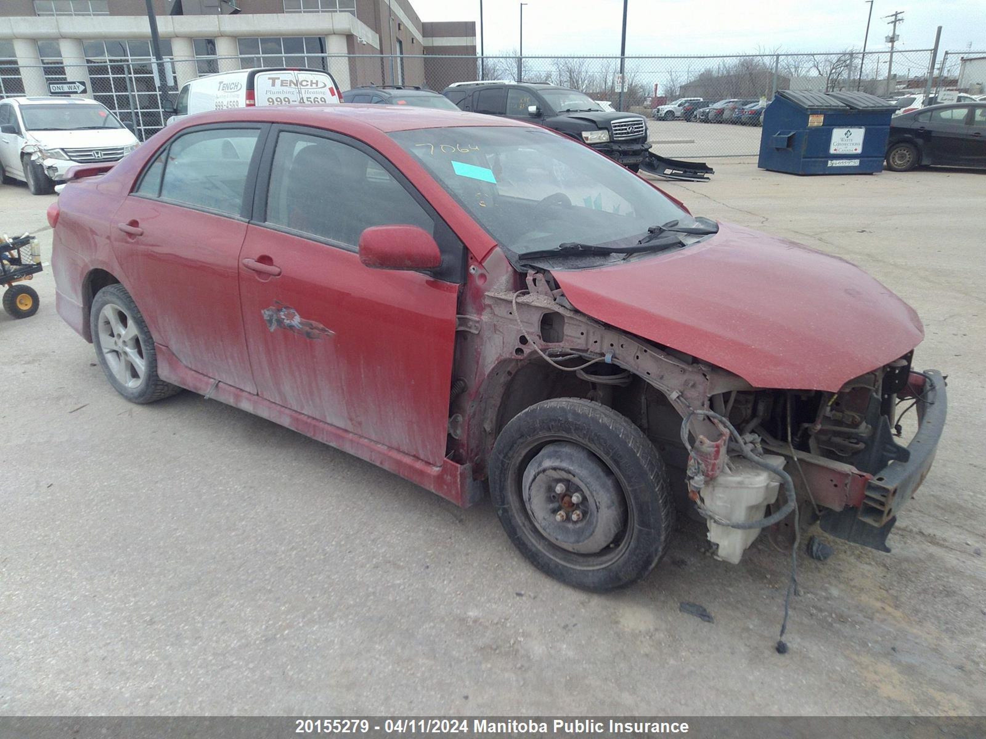 TOYOTA COROLLA 2013 2t1bu4ee2dc946413