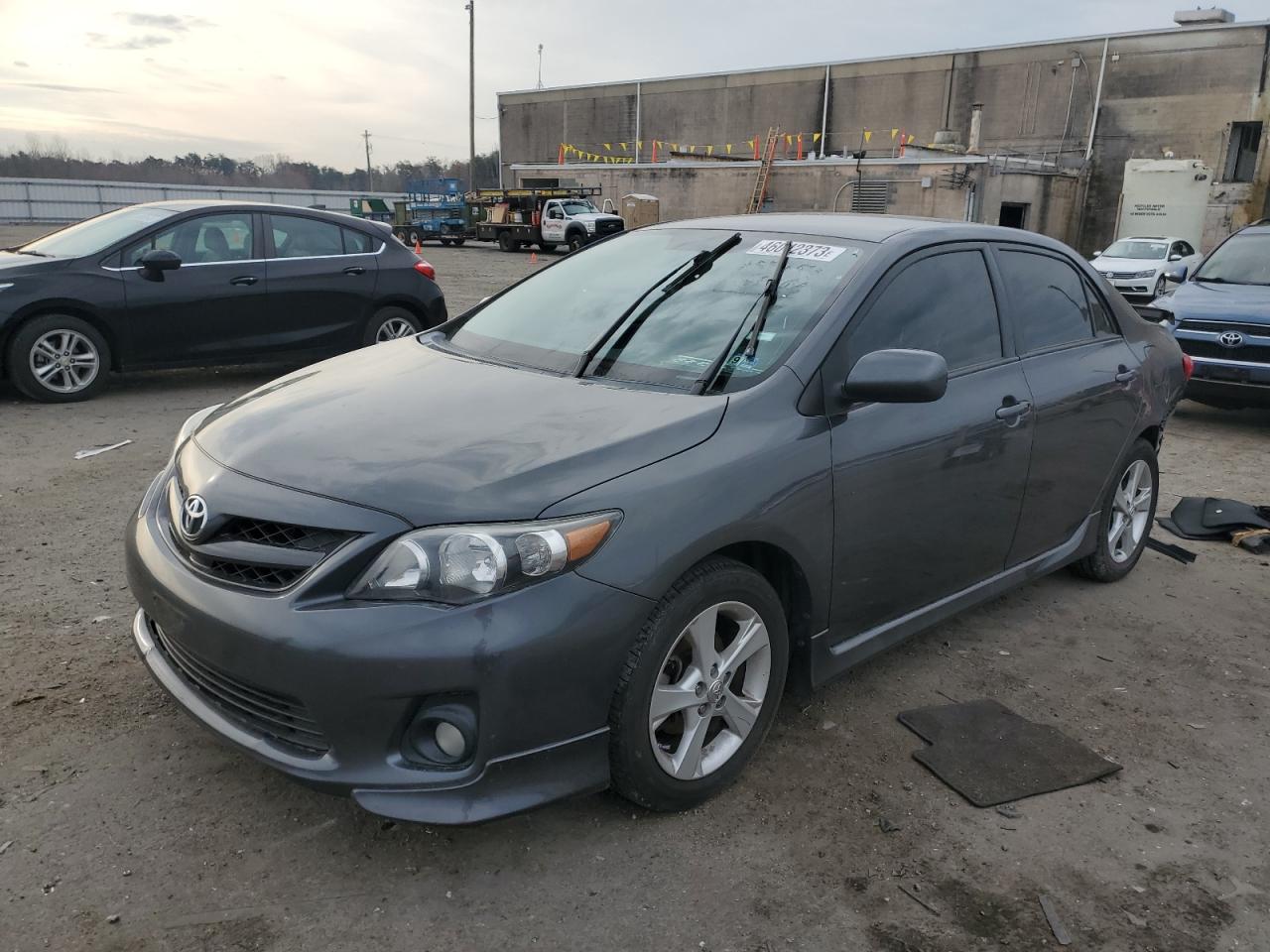 TOYOTA COROLLA 2013 2t1bu4ee3dc948820