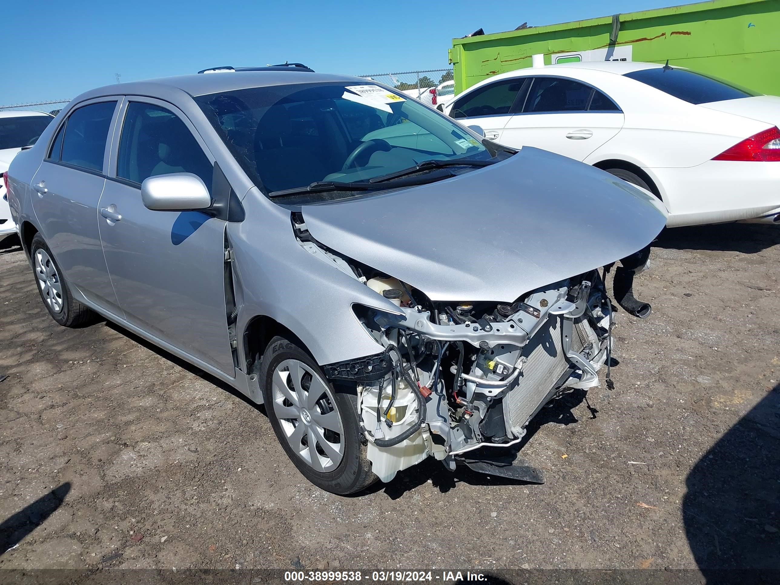 TOYOTA COROLLA 2010 2t1bu4ee4ac403883