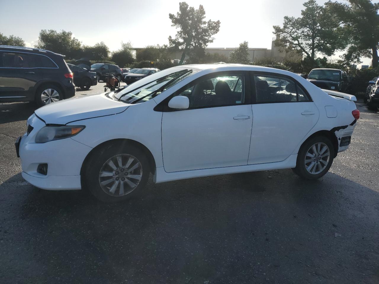 TOYOTA COROLLA 2010 2t1bu4ee4ac483847