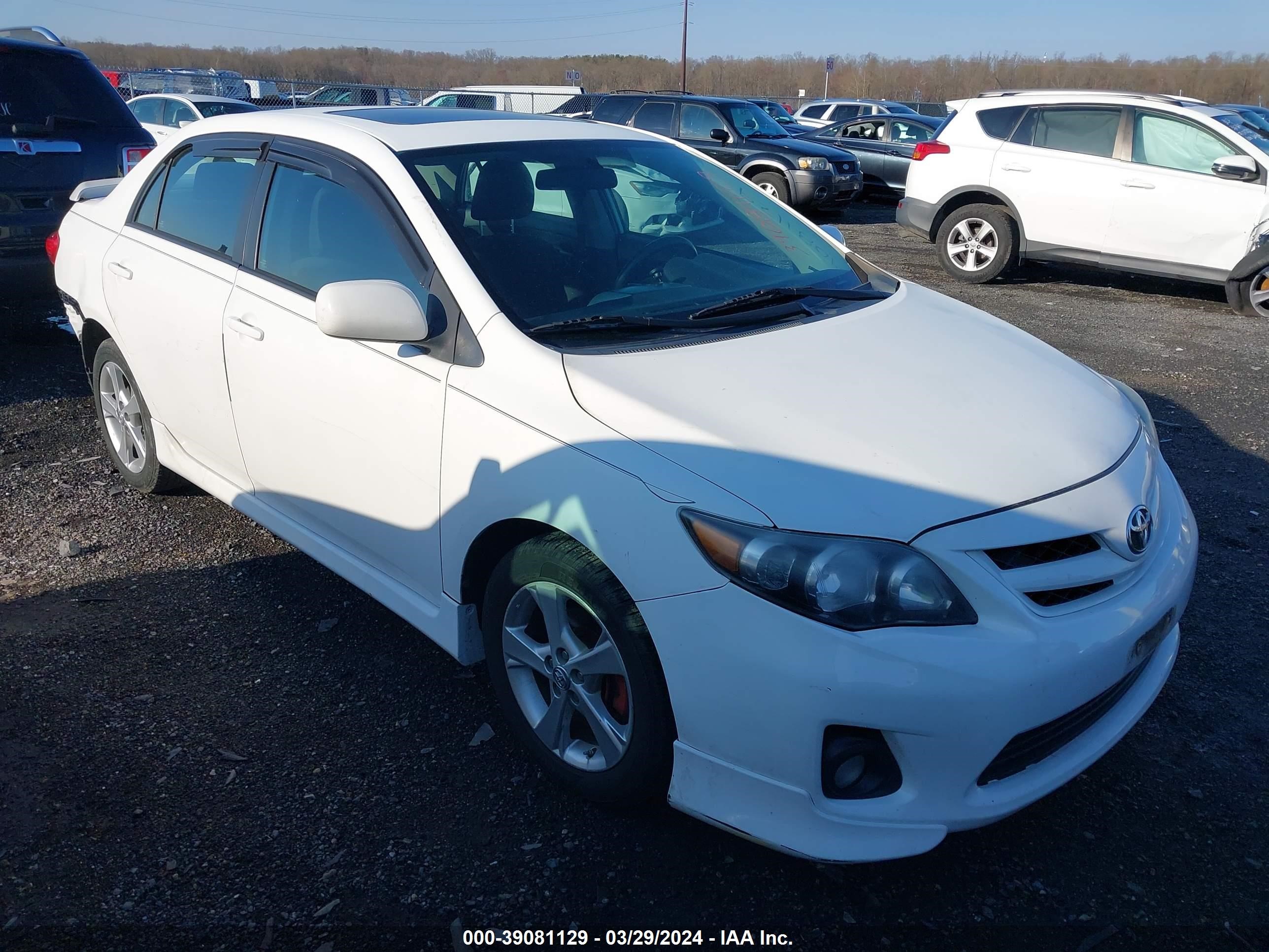 TOYOTA COROLLA 2011 2t1bu4ee4bc733217