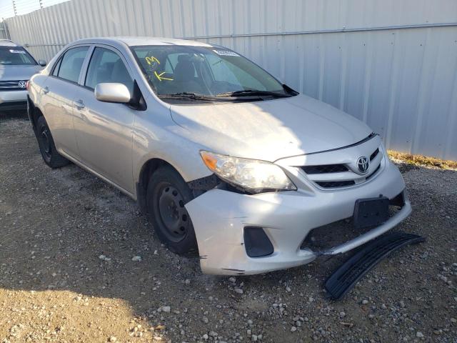 TOYOTA COROLLA LE 2013 2t1bu4ee4dc100638