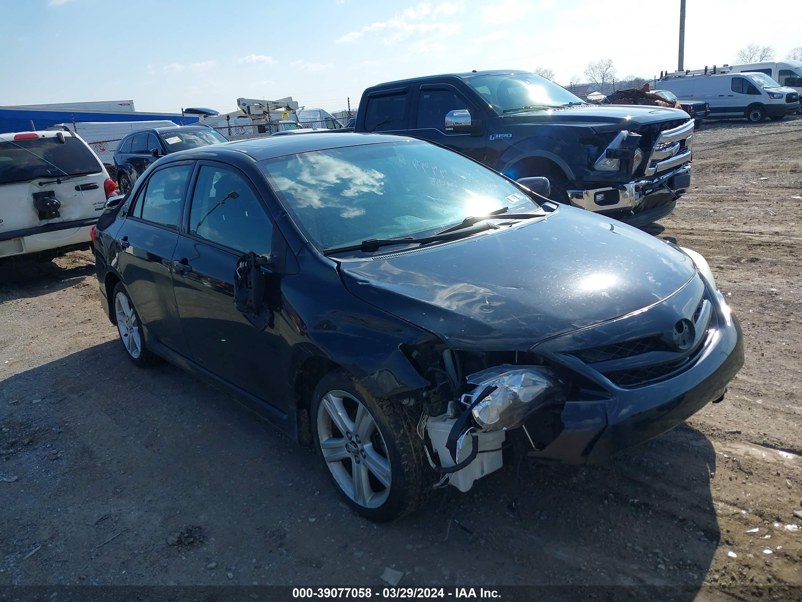 TOYOTA COROLLA 2013 2t1bu4ee4dc110005