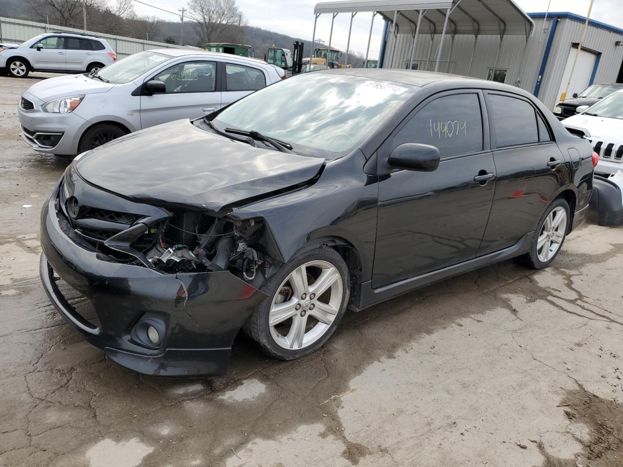 TOYOTA COROLLA 2013 2t1bu4ee4dc920573