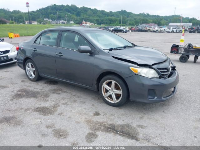 TOYOTA COROLLA 2013 2t1bu4ee4dc962807