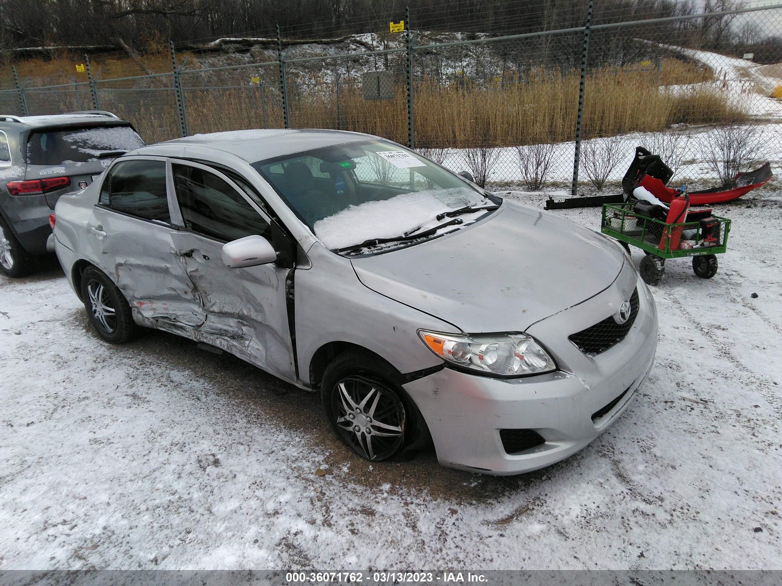 TOYOTA COROLLA 2010 2t1bu4ee5ac500140