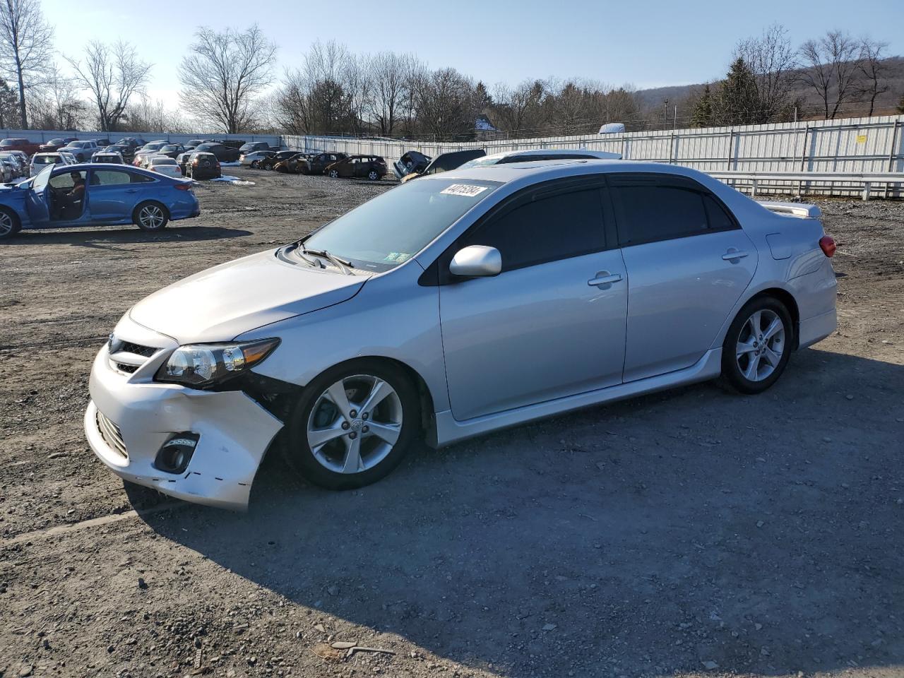 TOYOTA COROLLA 2011 2t1bu4ee5bc624040