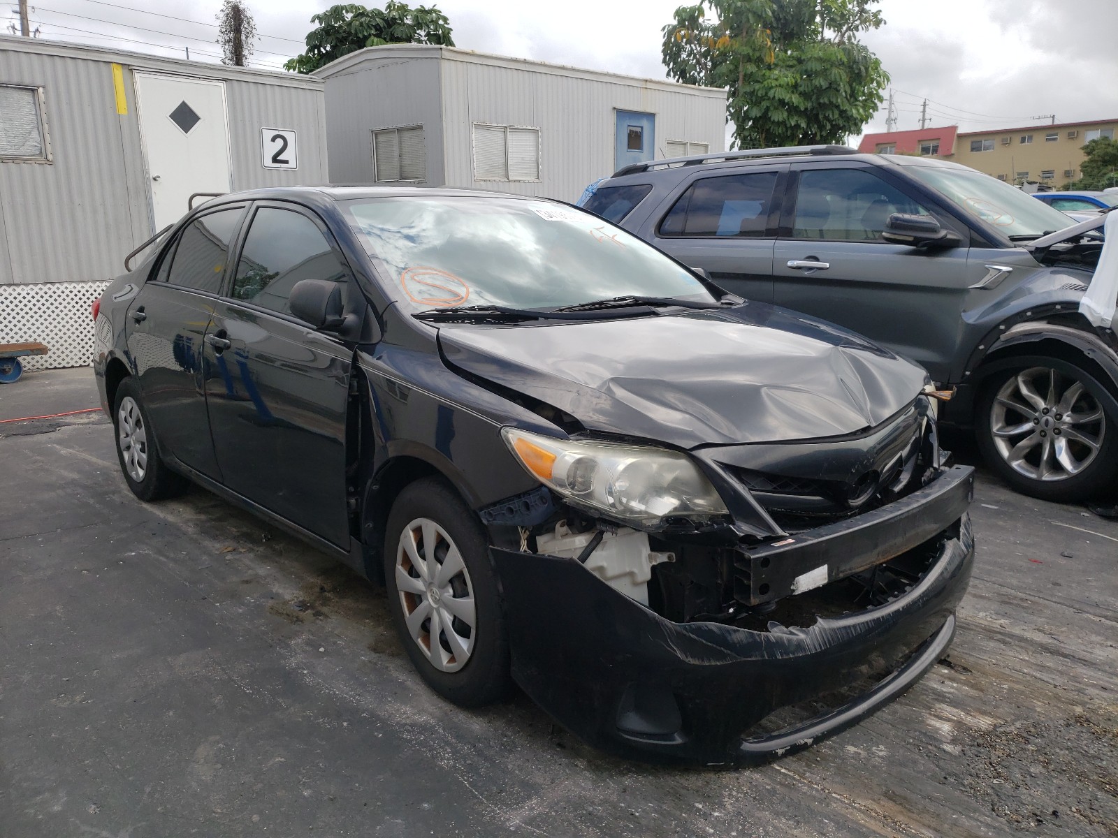 TOYOTA COROLLA BA 2011 2t1bu4ee5bc668605