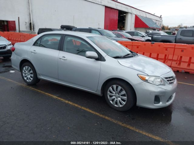 TOYOTA COROLLA 2013 2t1bu4ee5dc122356